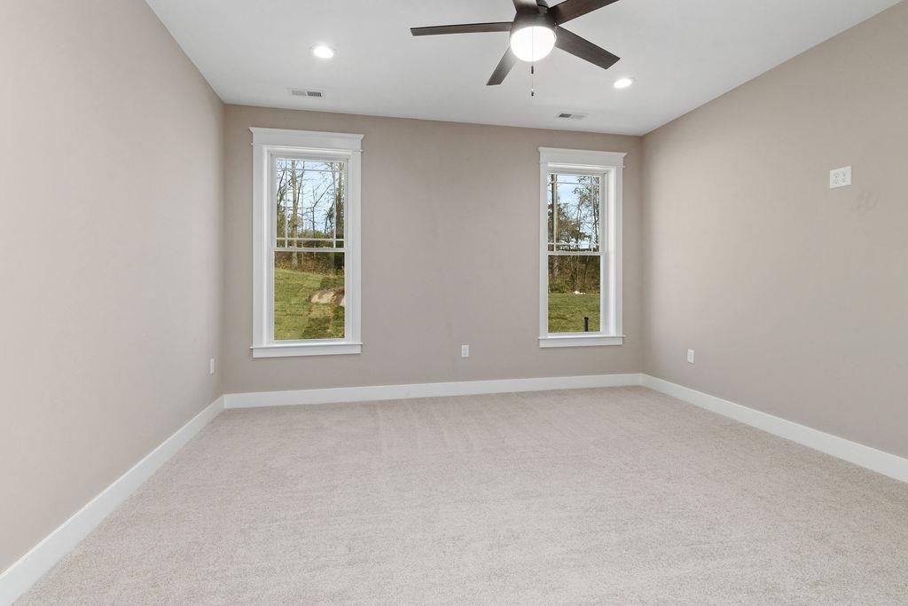 217 LINDBURGH DR