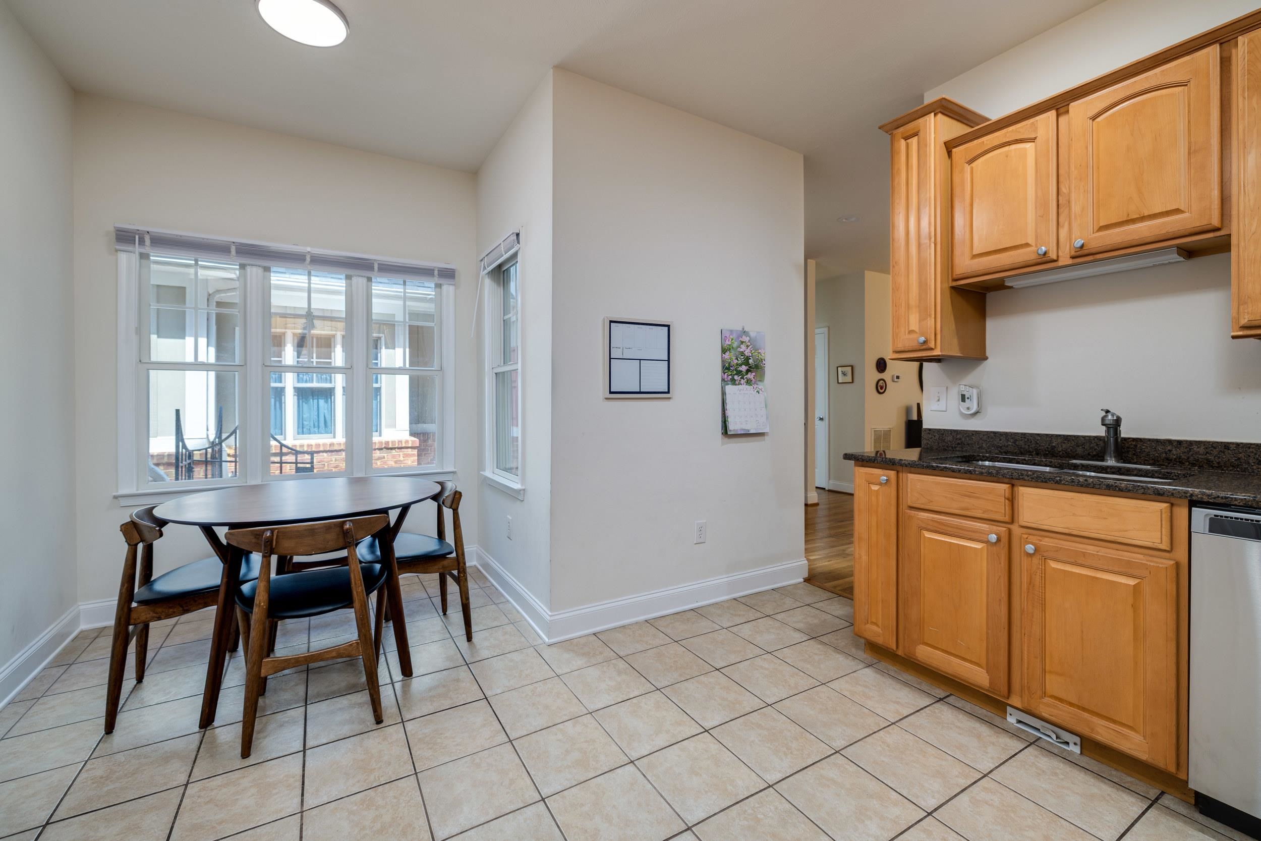 32 ABBEY CT