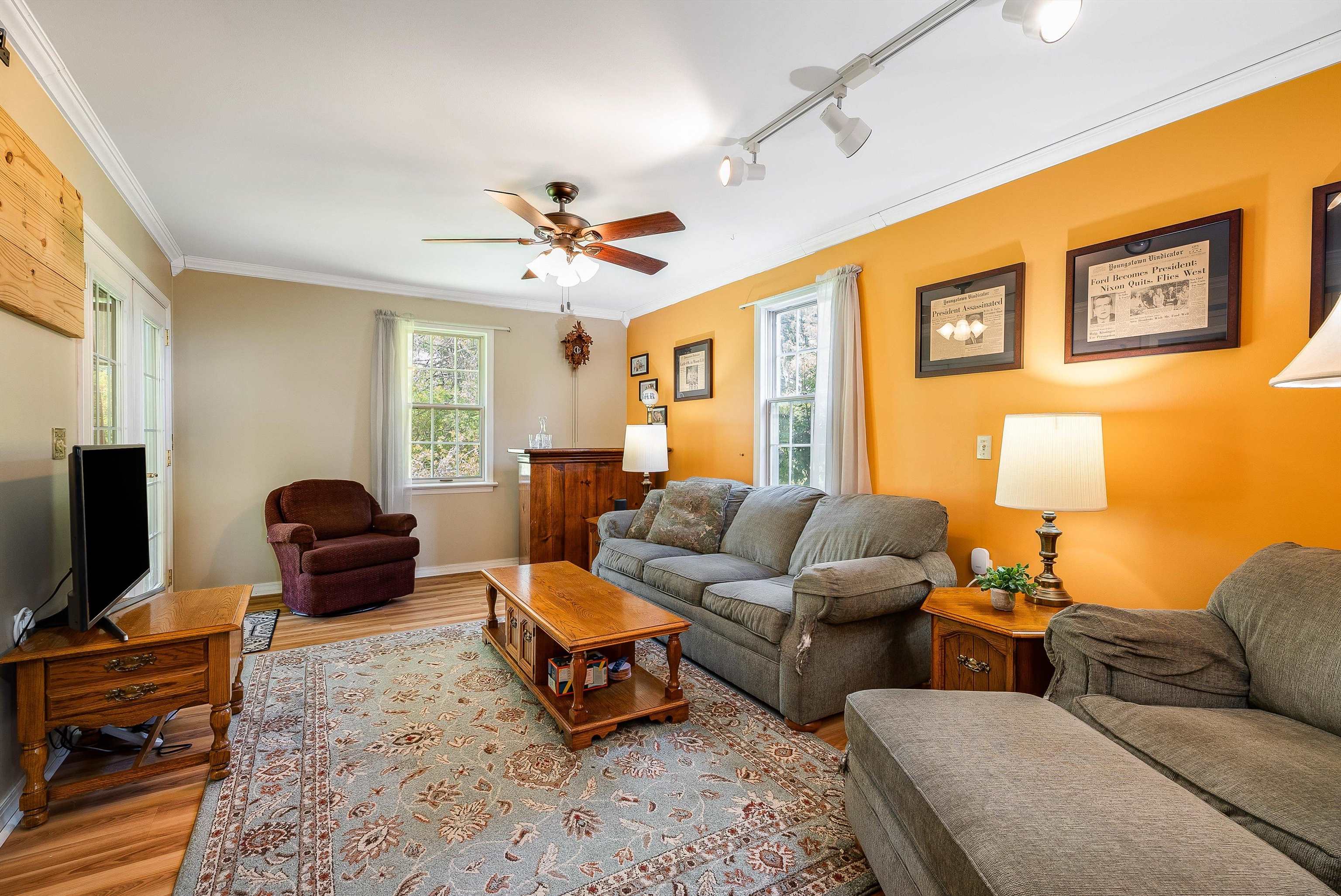 218 COURT RD