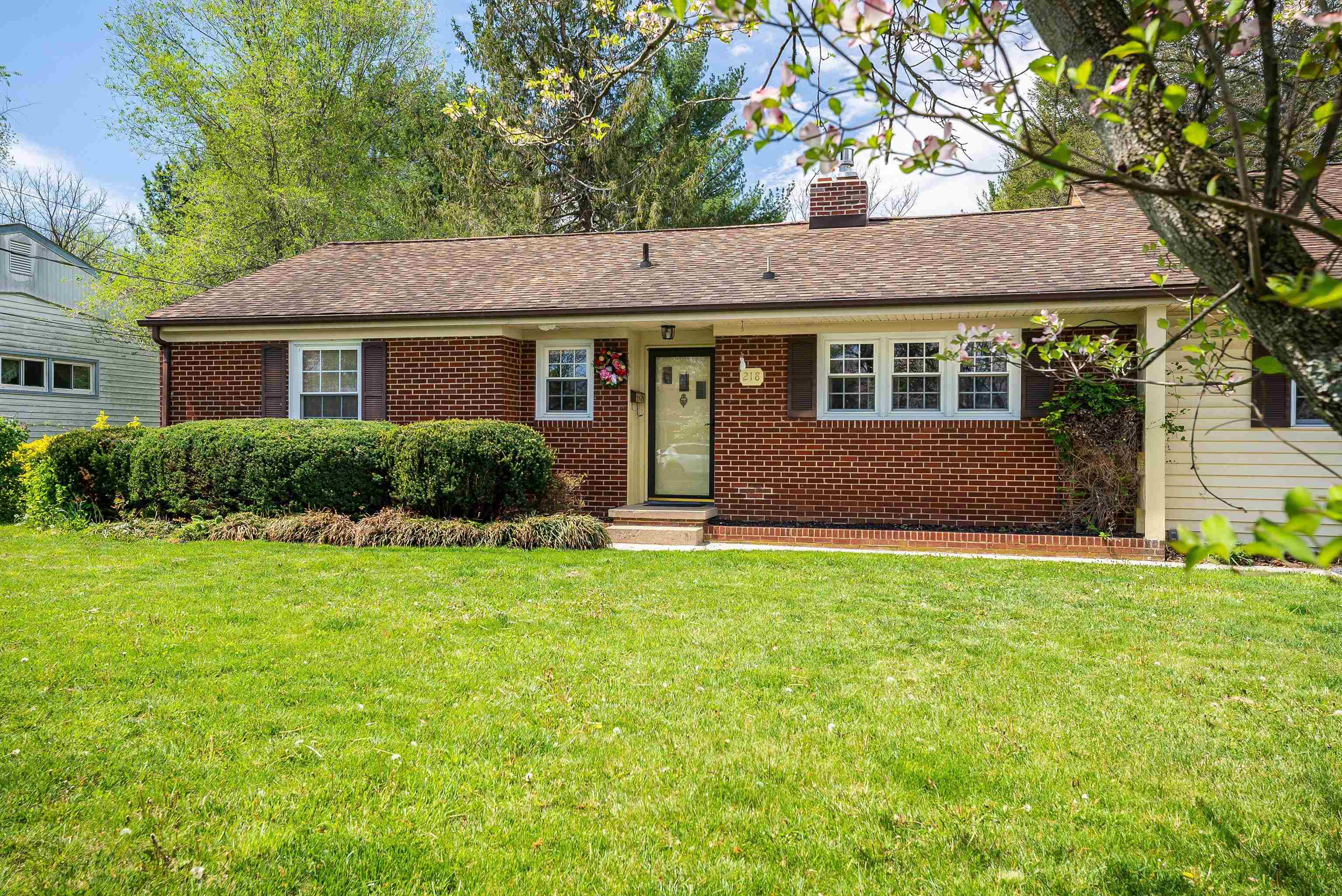 218 COURT RD