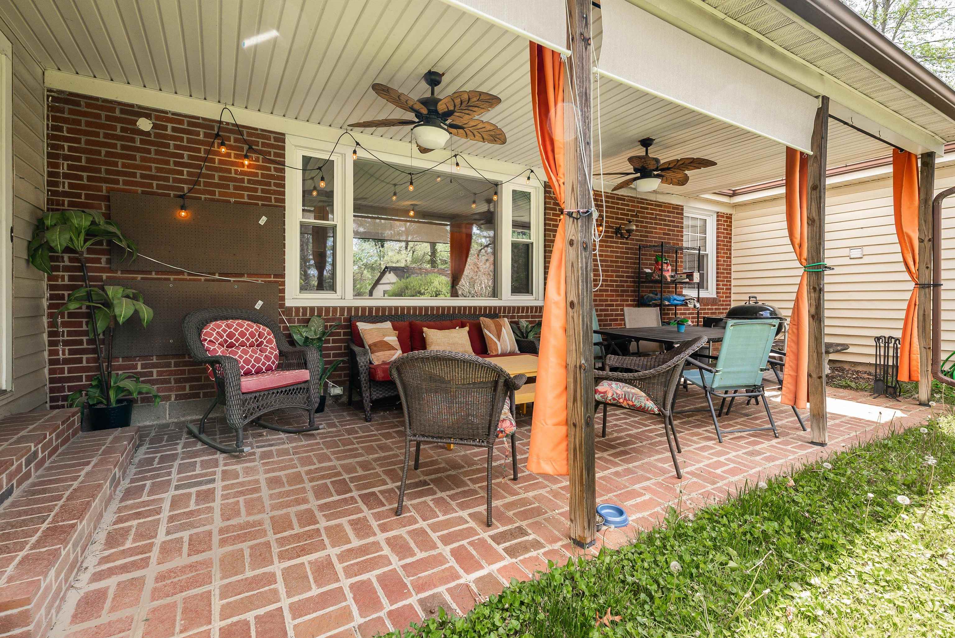 218 COURT RD