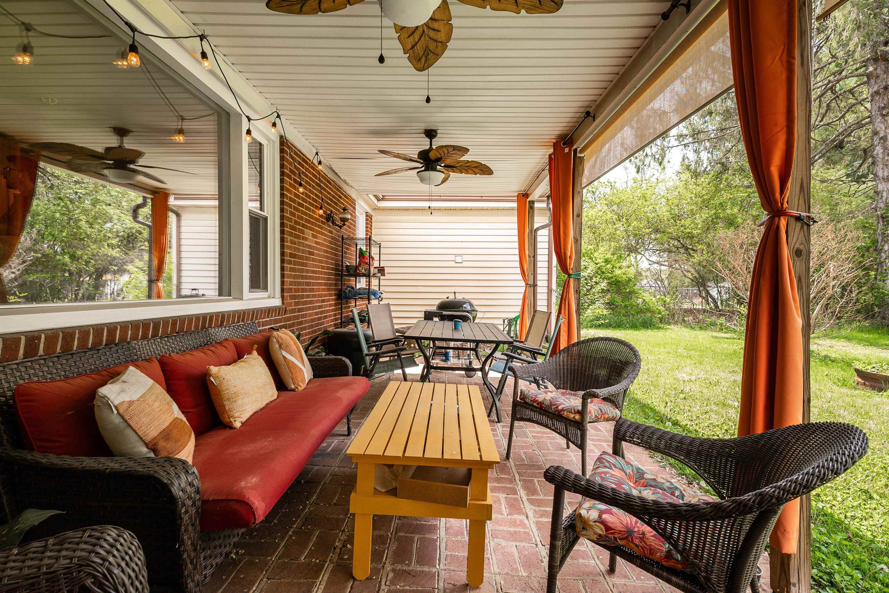 218 COURT RD