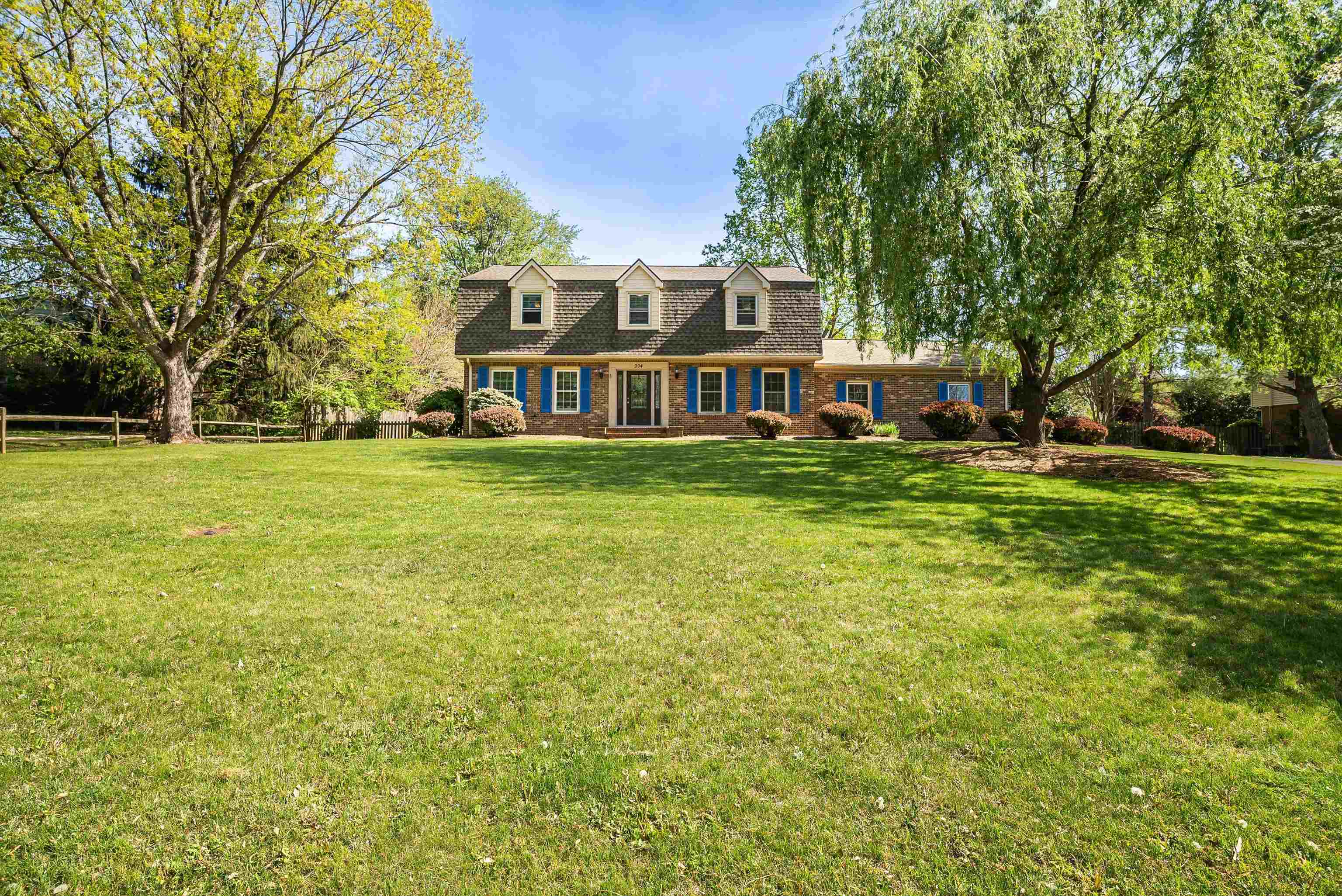 304 PELHAM DR