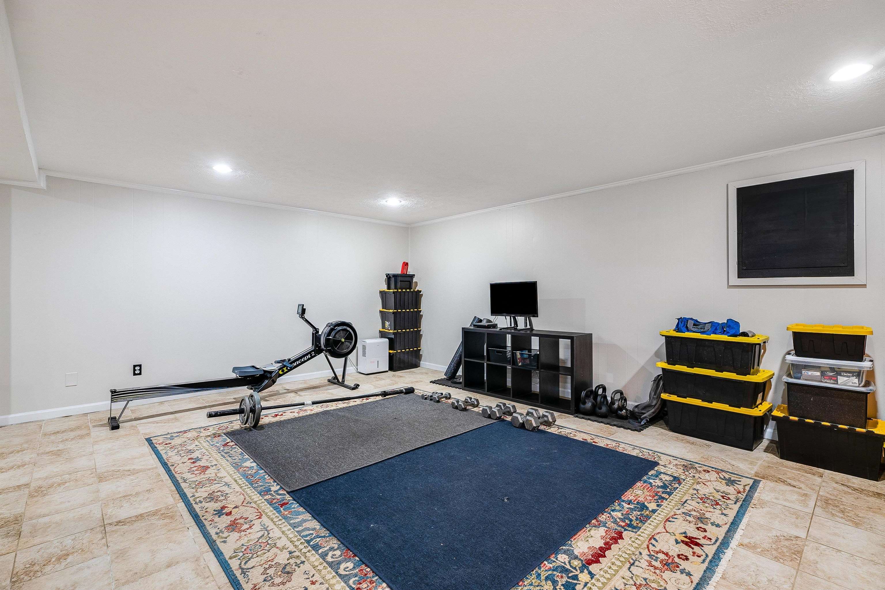 304 PELHAM DR
