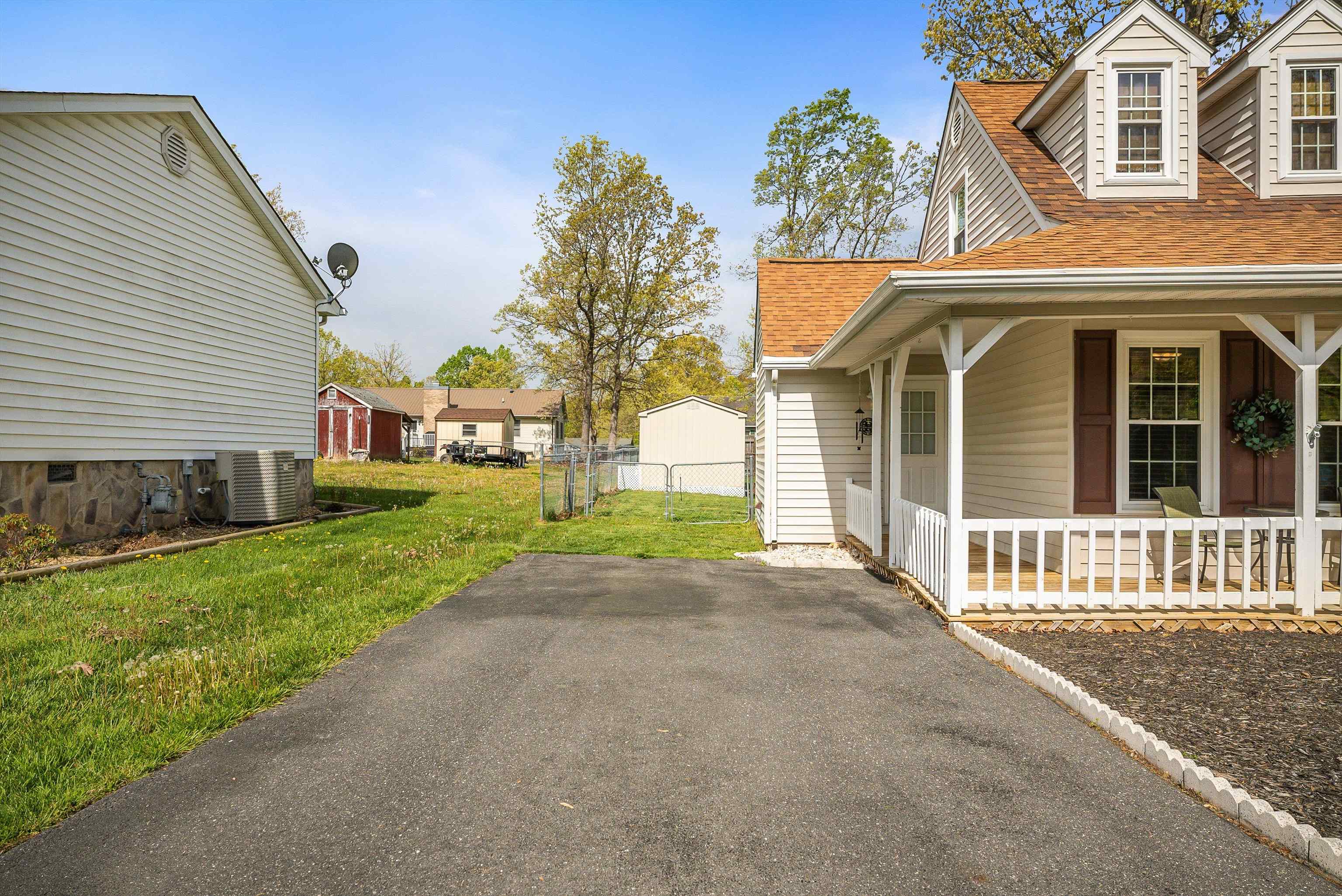 277 COOPER DR