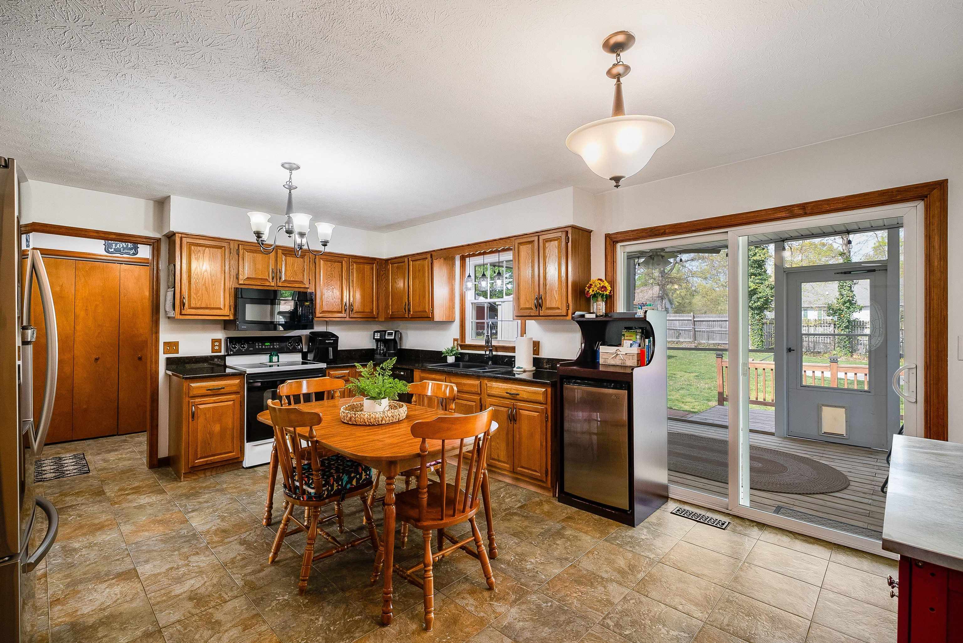277 COOPER DR