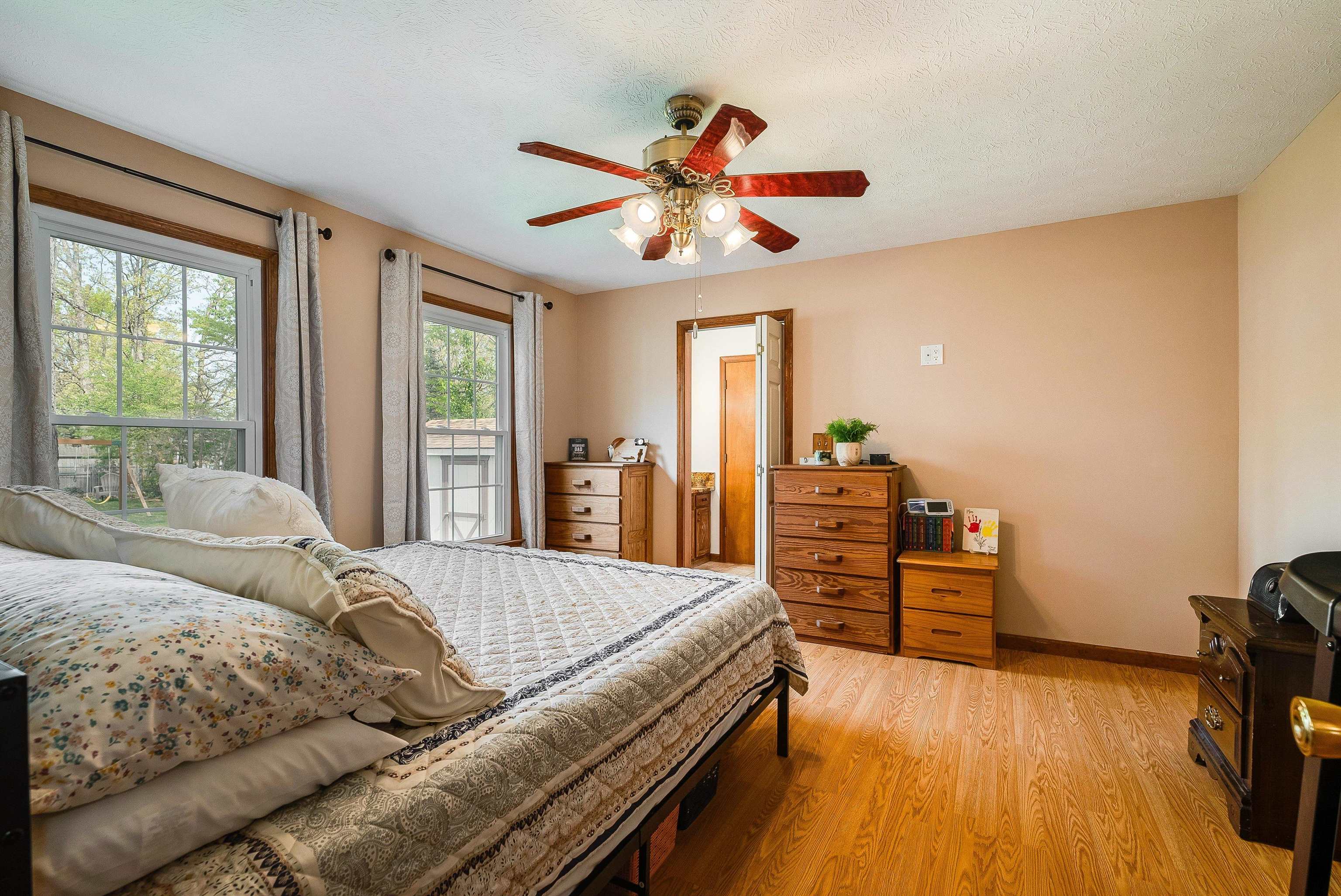 277 COOPER DR