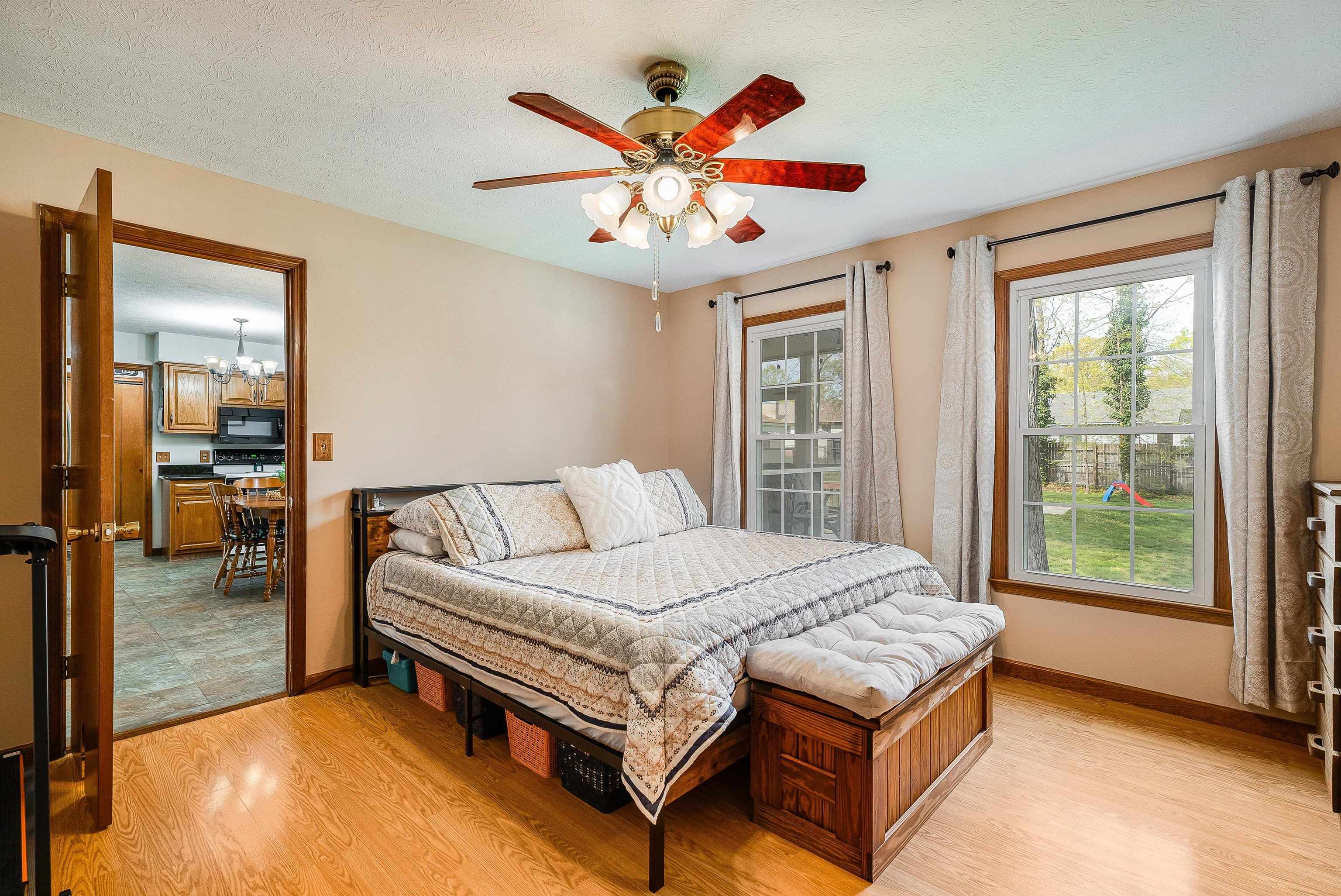 277 COOPER DR