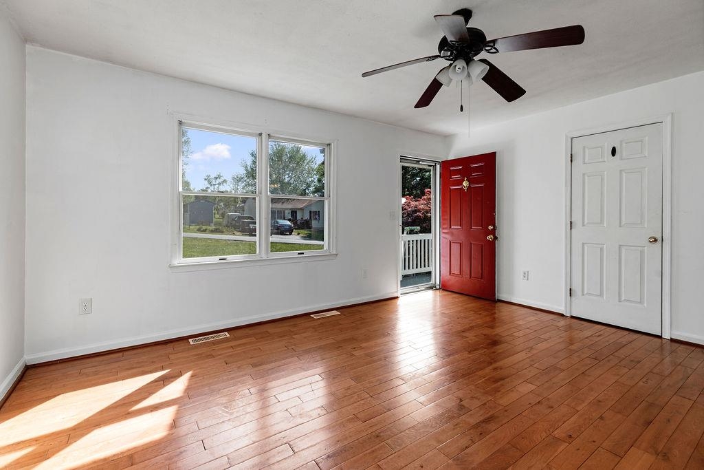 66 HAYRICK RD