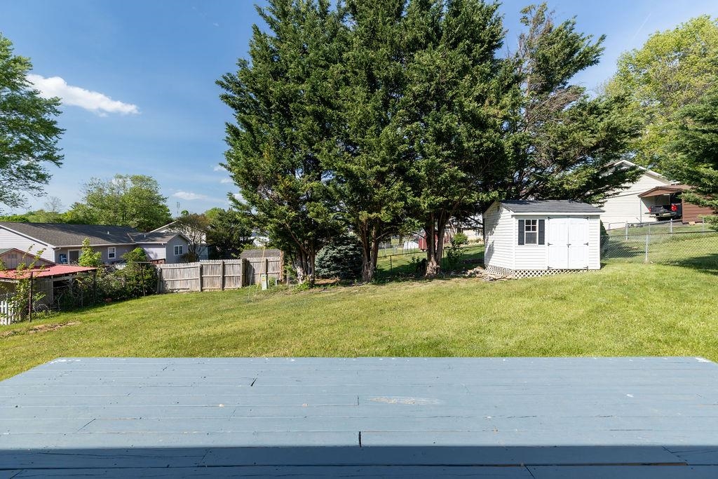 66 HAYRICK RD