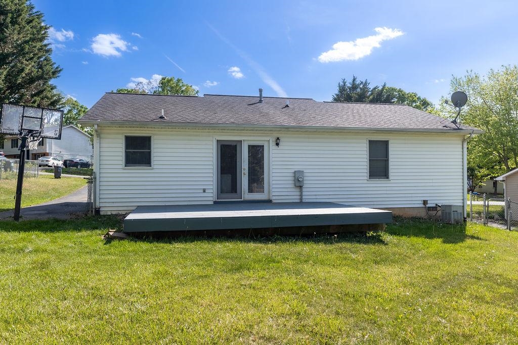 66 HAYRICK RD