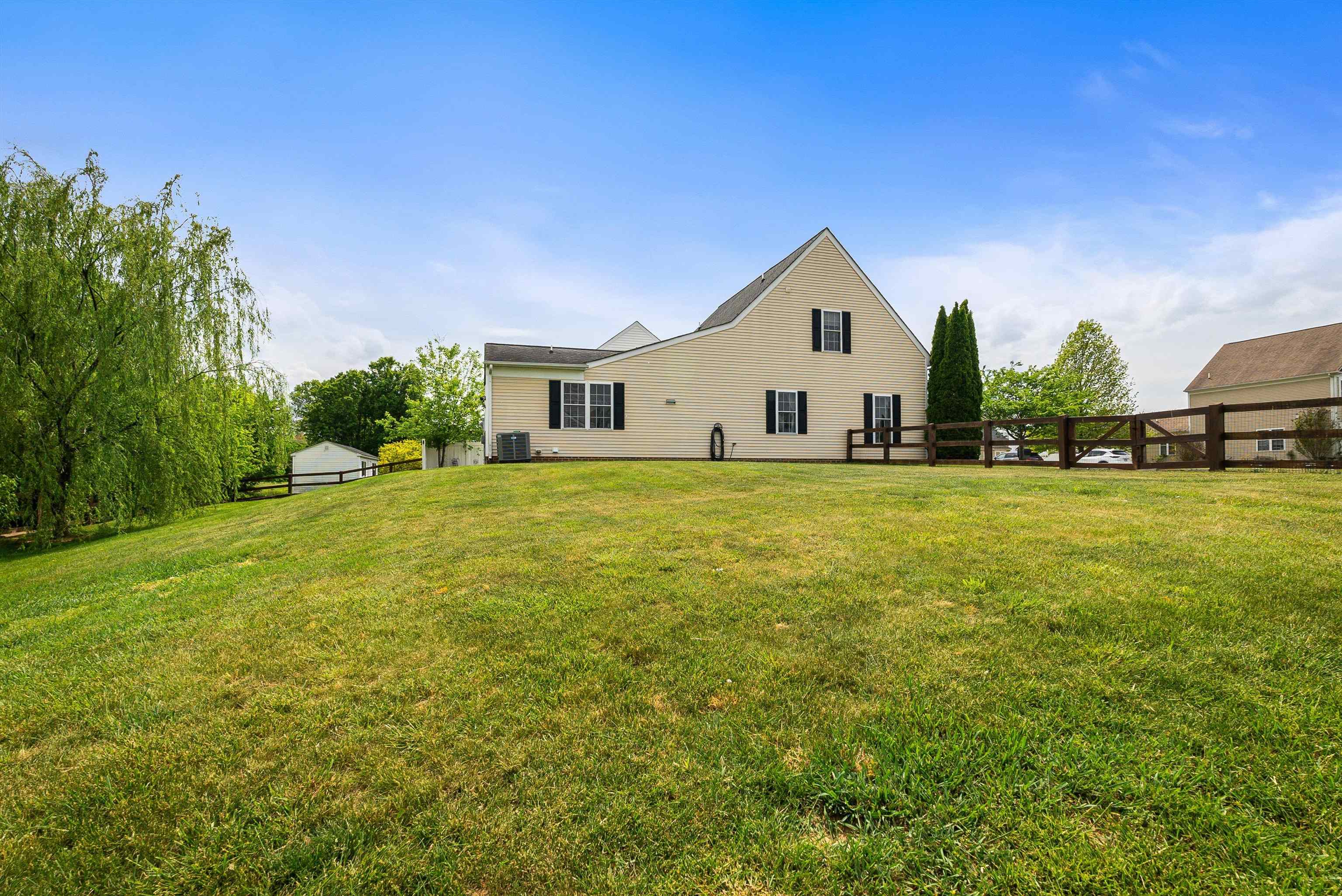 354 TAYLOR ST