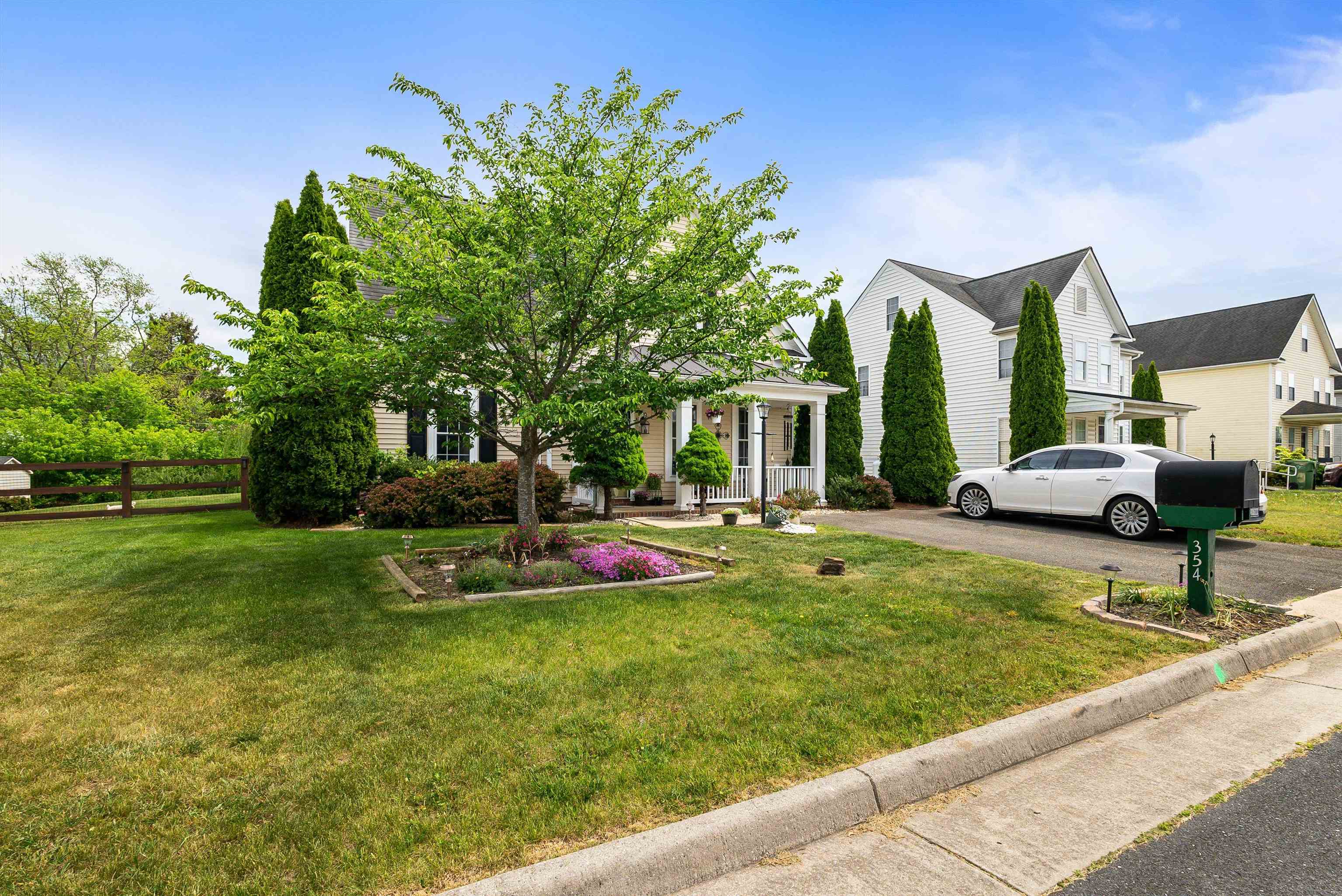 354 TAYLOR ST