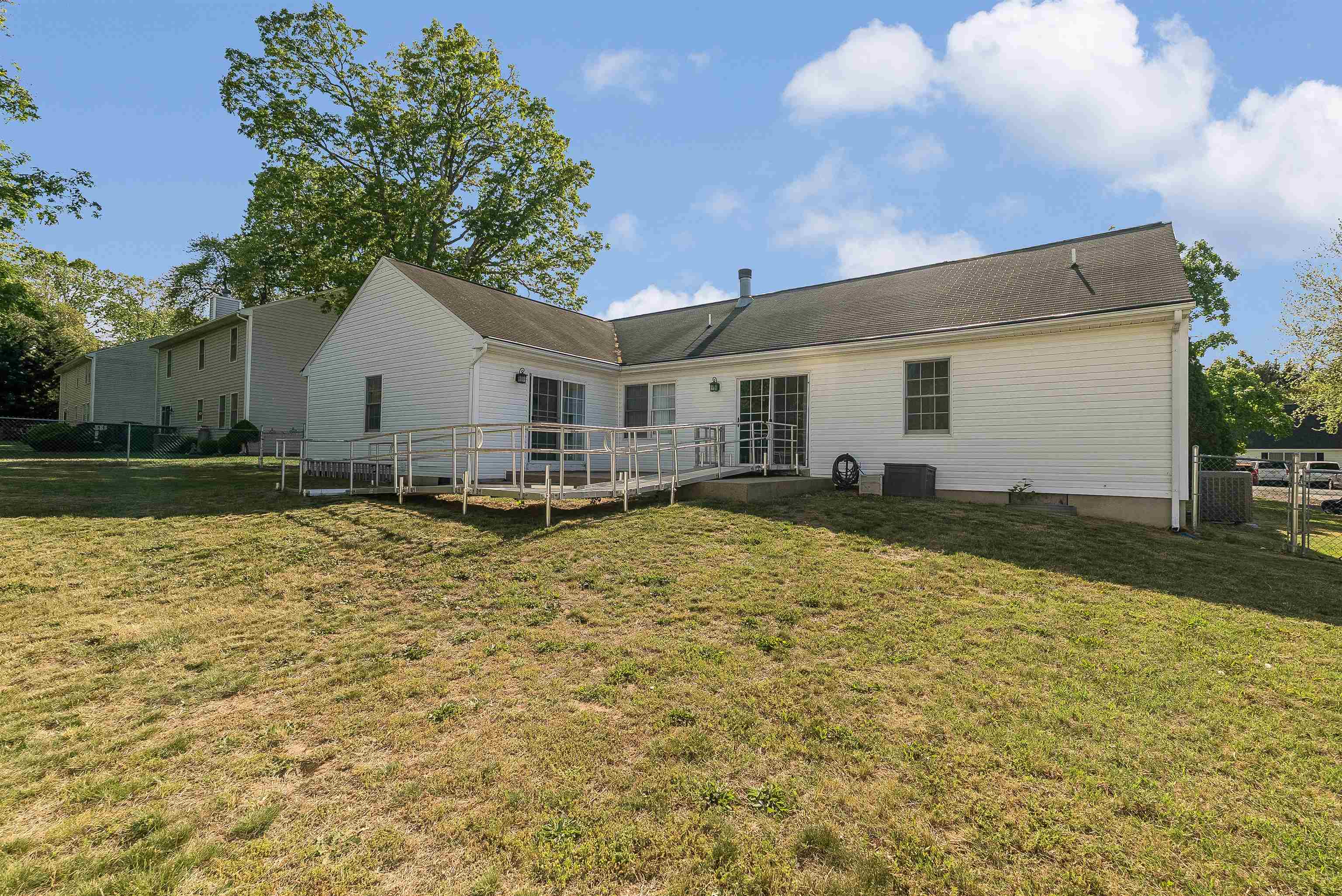 138 ARROWHEAD LN