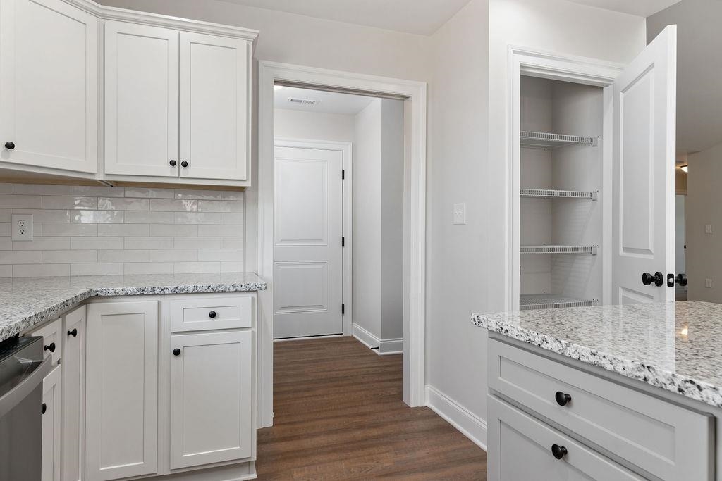 169 LANGLEY DR