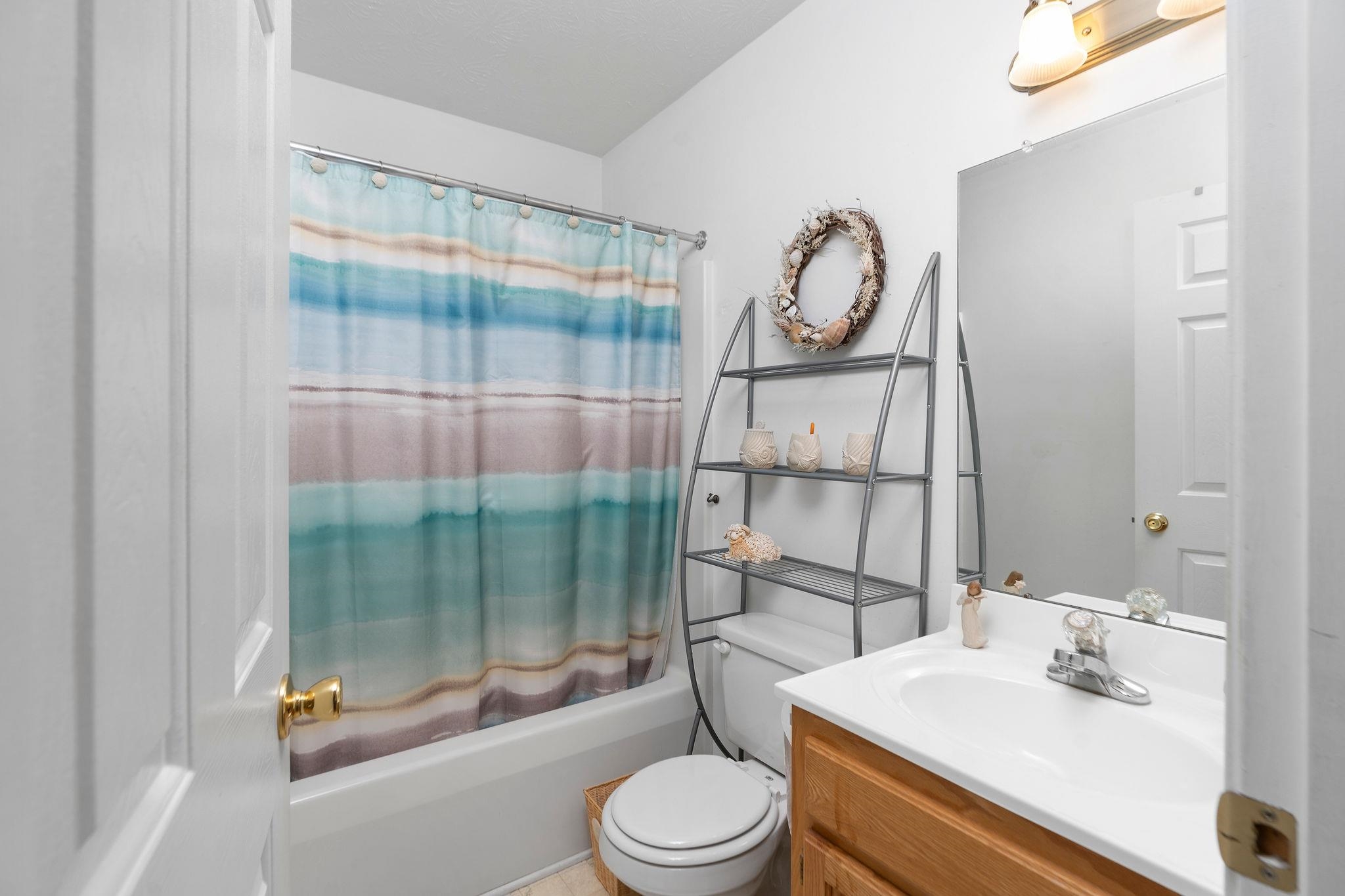 82 ASHLEIGH DR