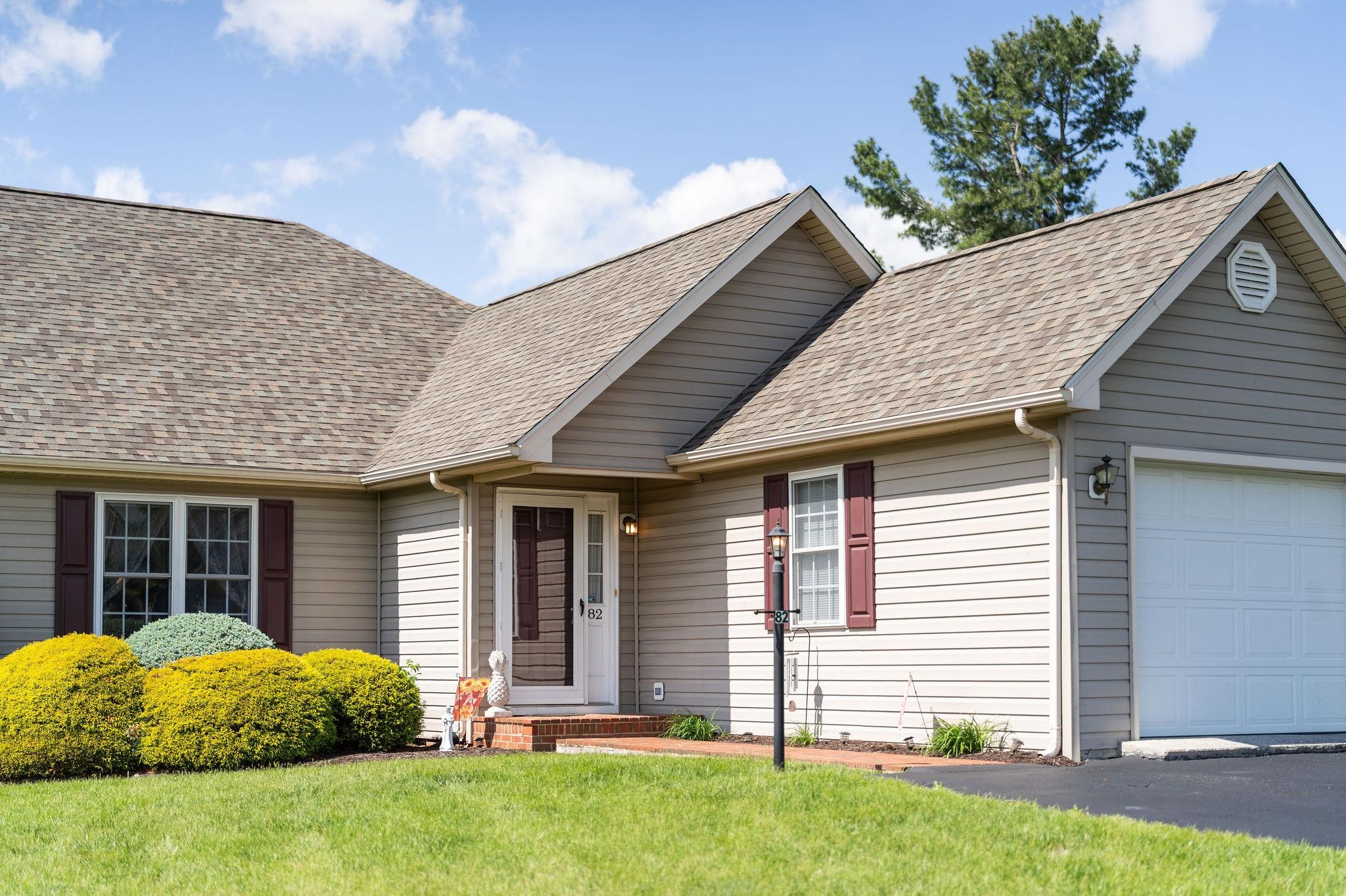 82 ASHLEIGH DR