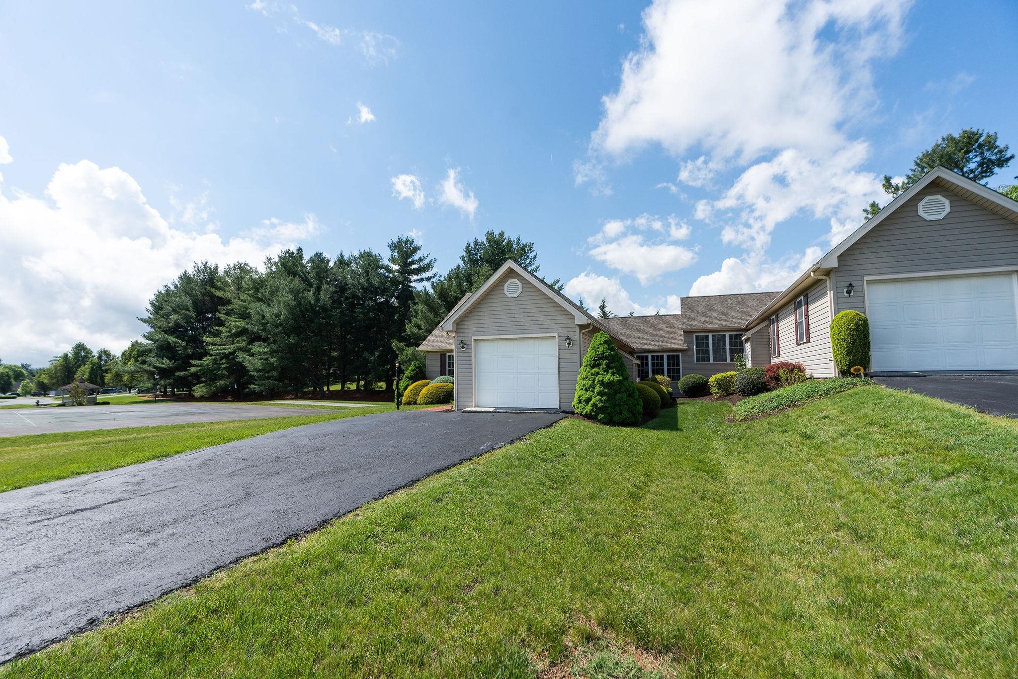 82 ASHLEIGH DR