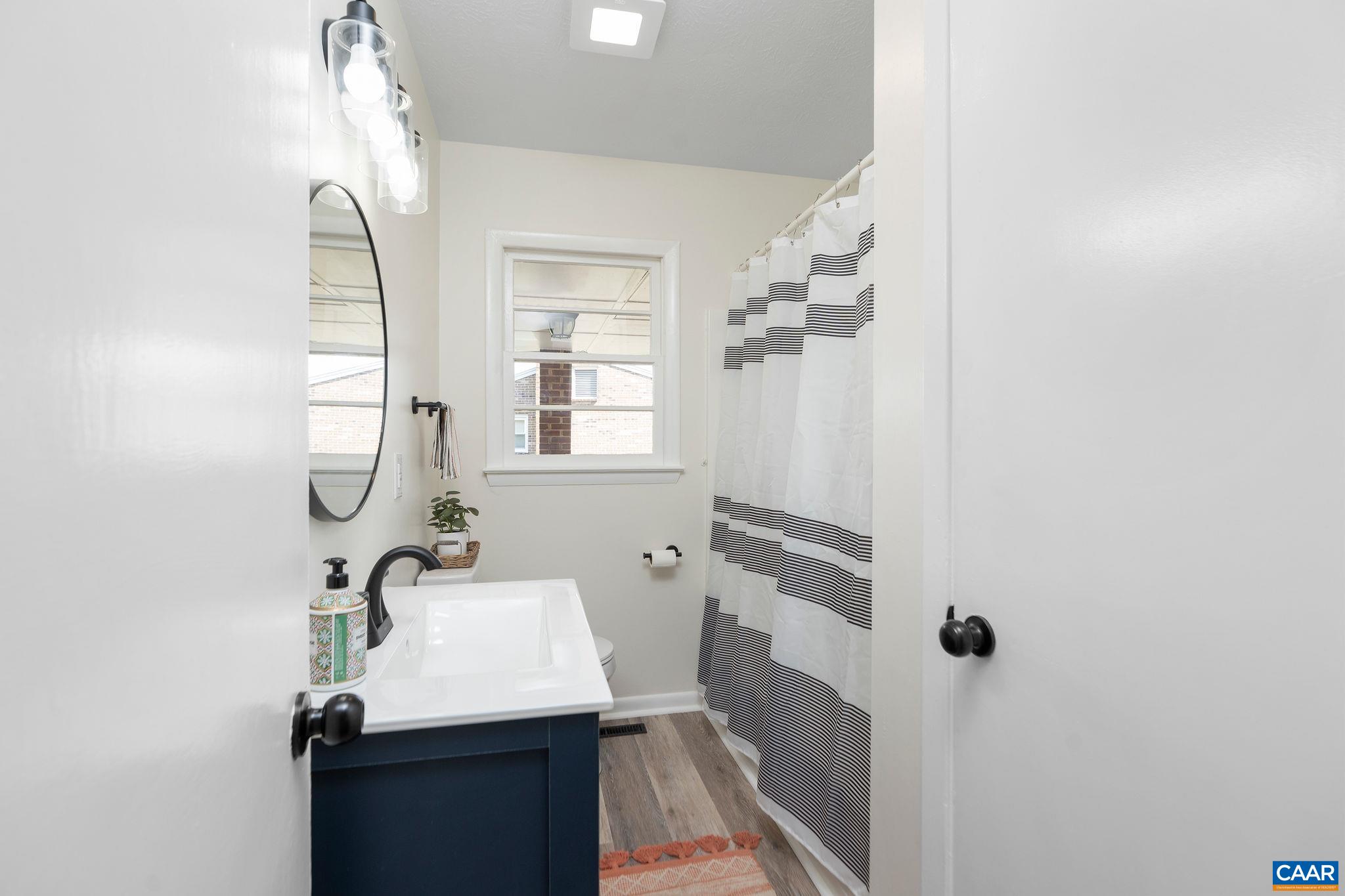 608 DAVID ST