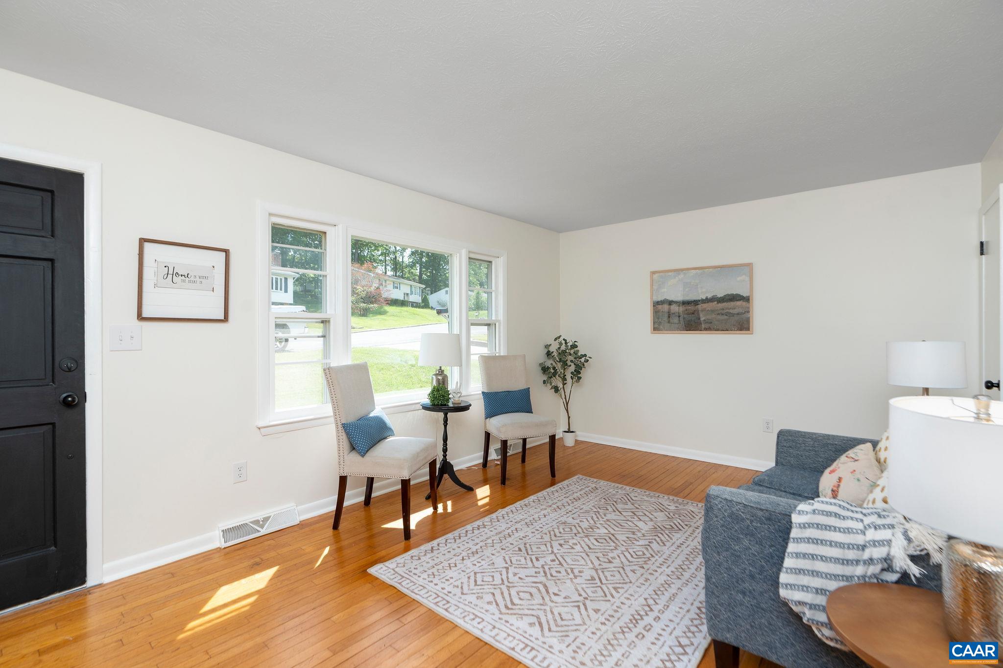 608 DAVID ST