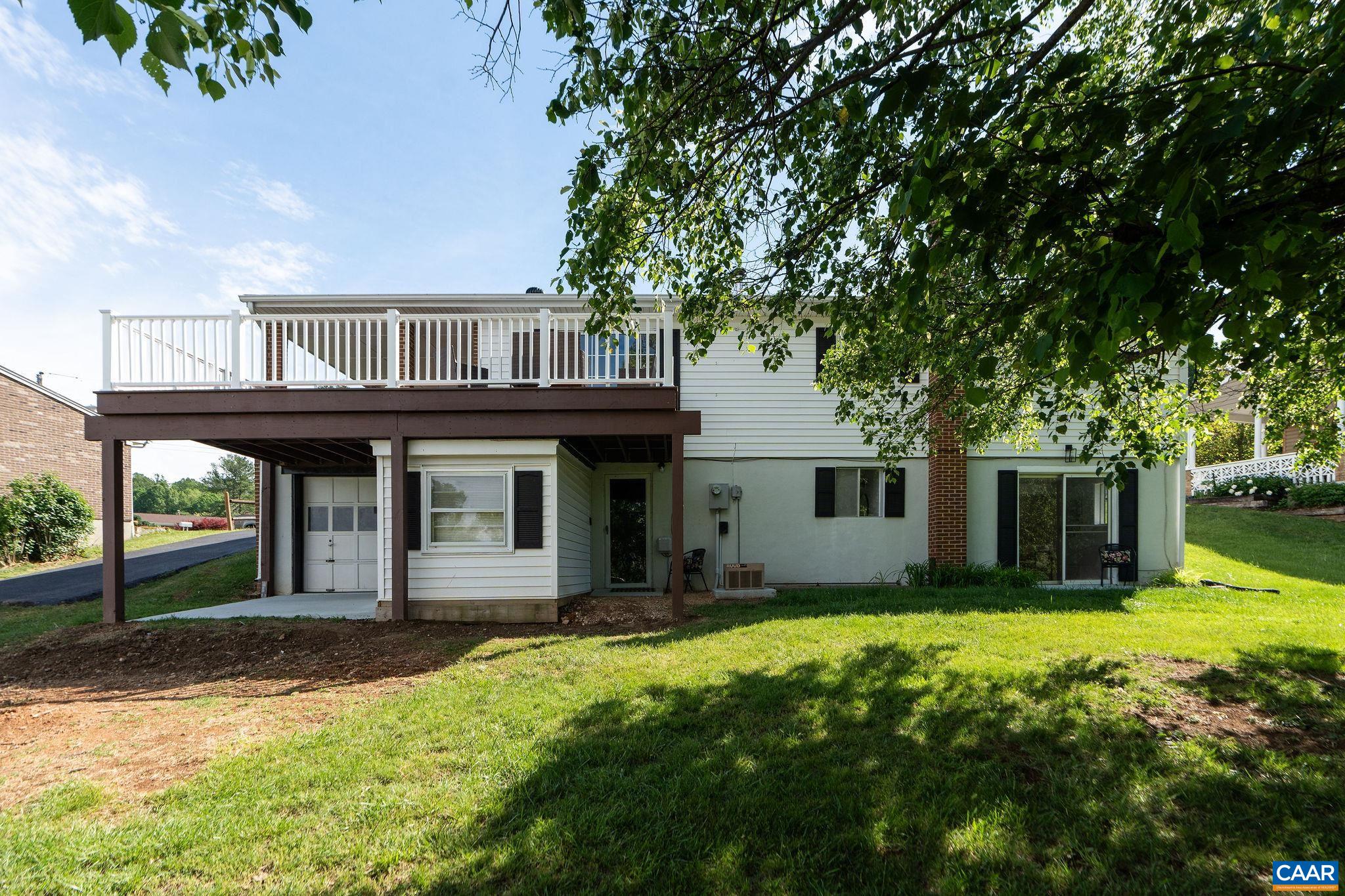 608 DAVID ST