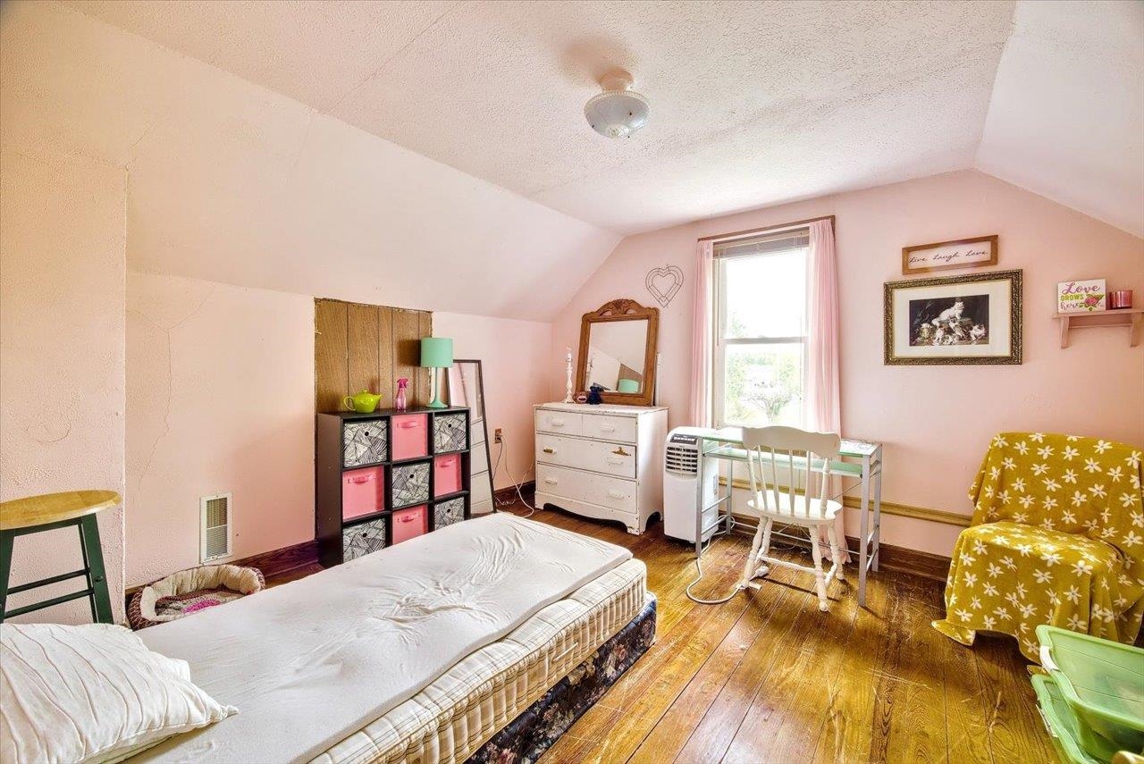 14 E GAY ST