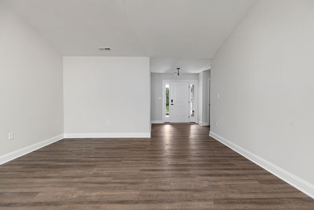 173 LANGLEY DR