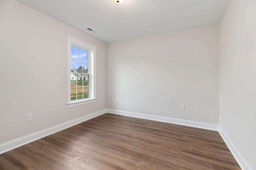 179 LANGLEY DR