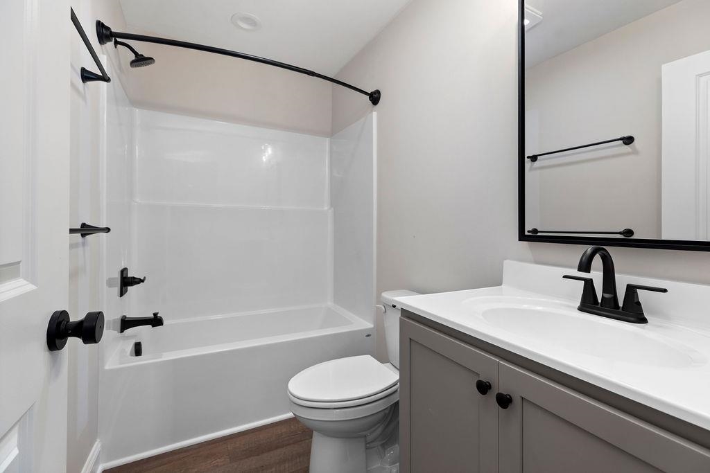 179 LANGLEY DR