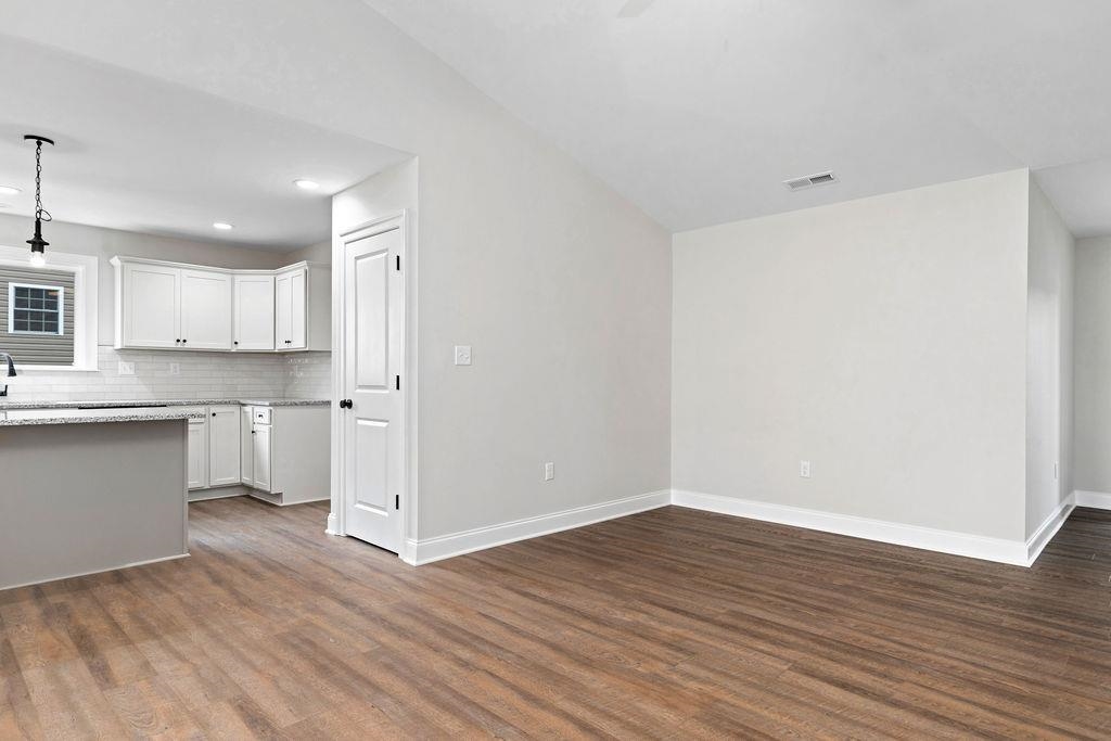 179 LANGLEY DR