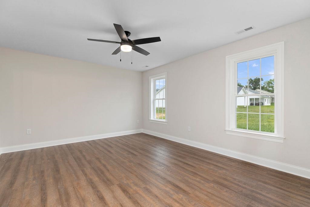 179 LANGLEY DR