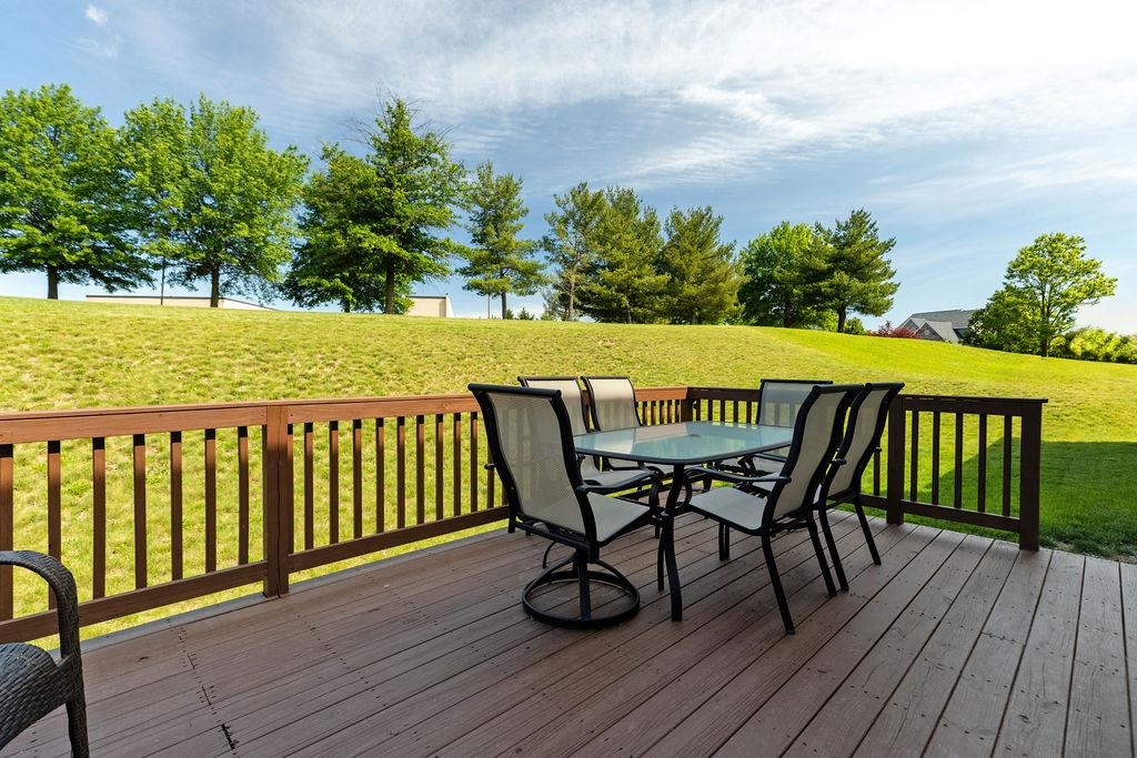 15 DEVONSHIRE CT