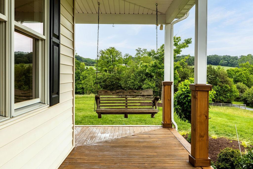 3008 SPRING HILL RD