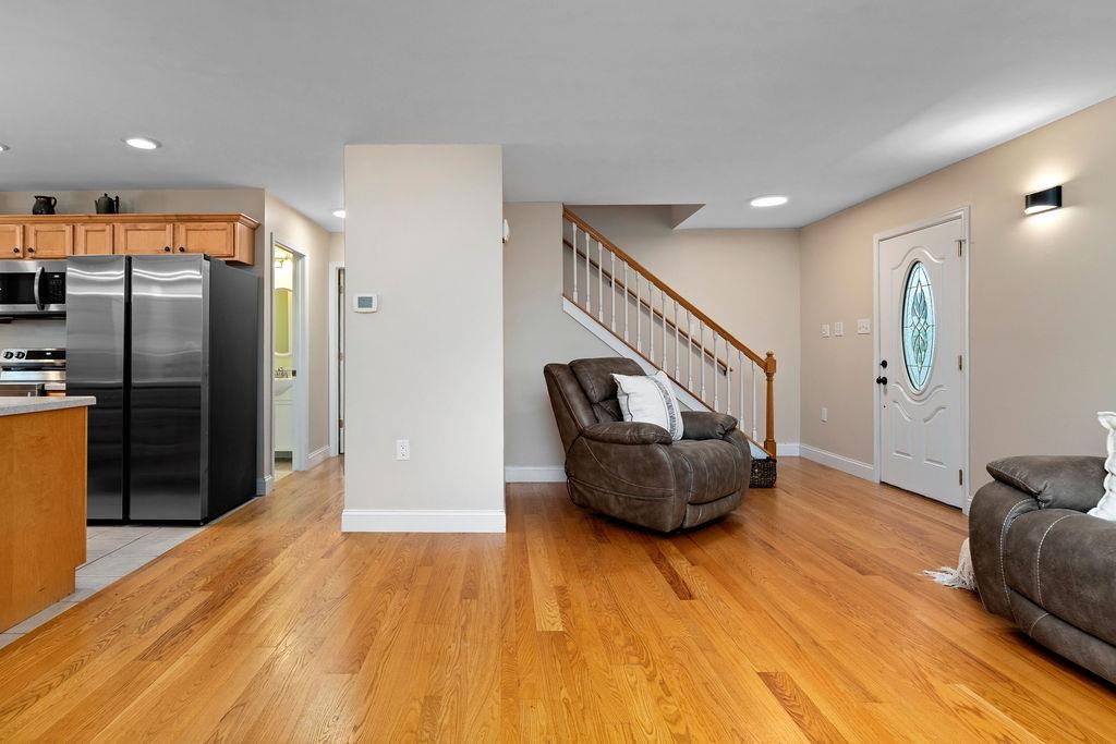 3008 SPRING HILL RD