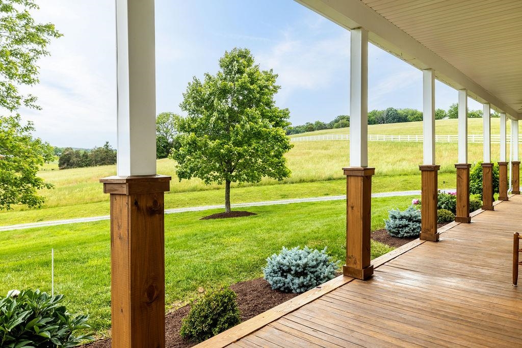 3008 SPRING HILL RD