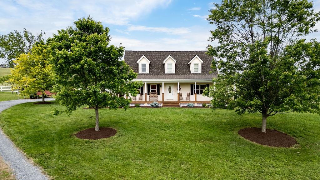 3008 SPRING HILL RD