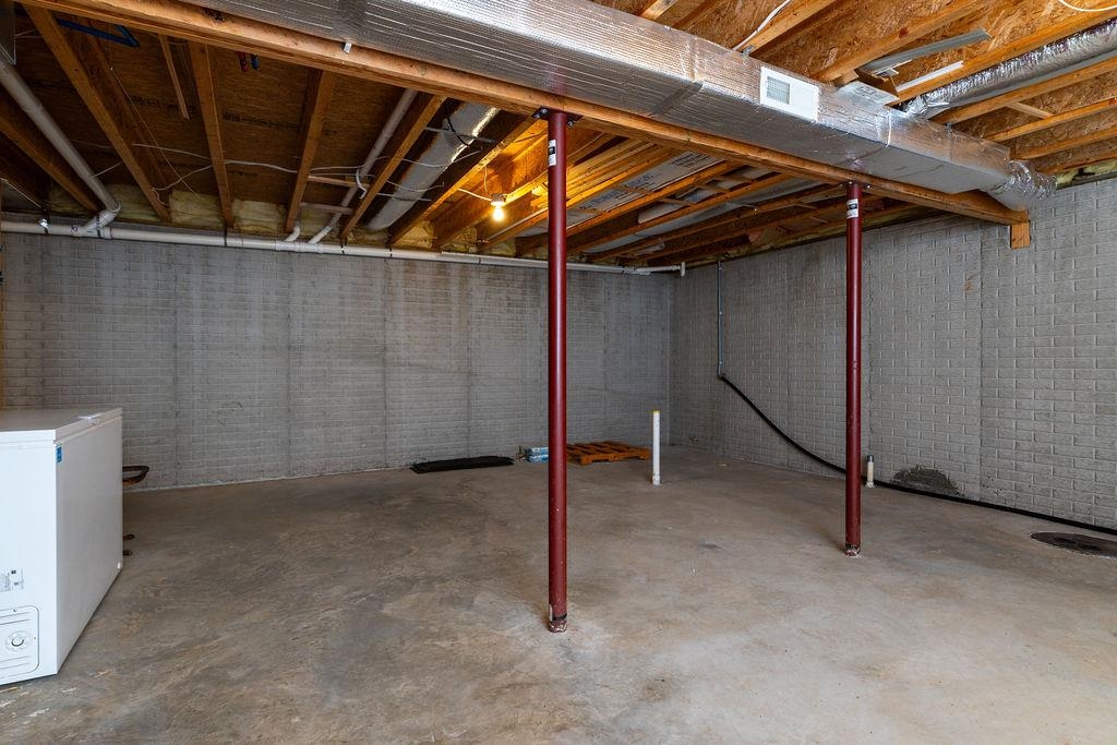 3008 SPRING HILL RD
