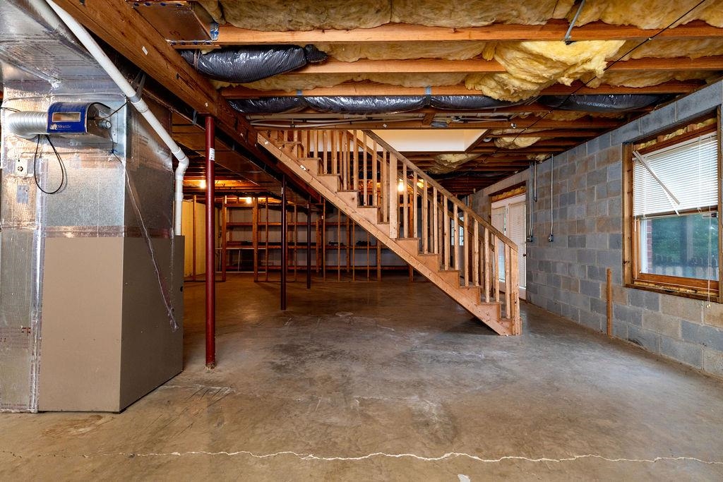 163 VALLEY VIEW AVE