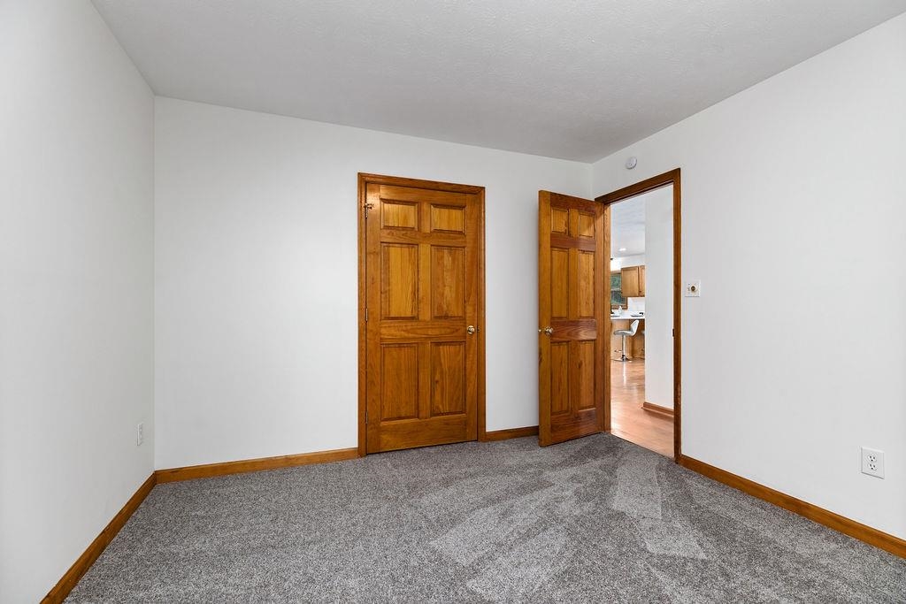 163 VALLEY VIEW AVE