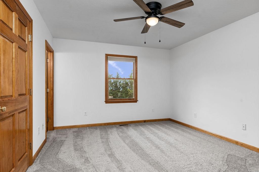 163 VALLEY VIEW AVE