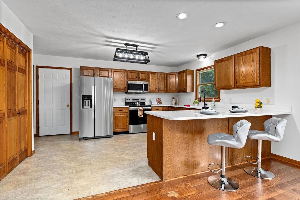 163 VALLEY VIEW AVE
