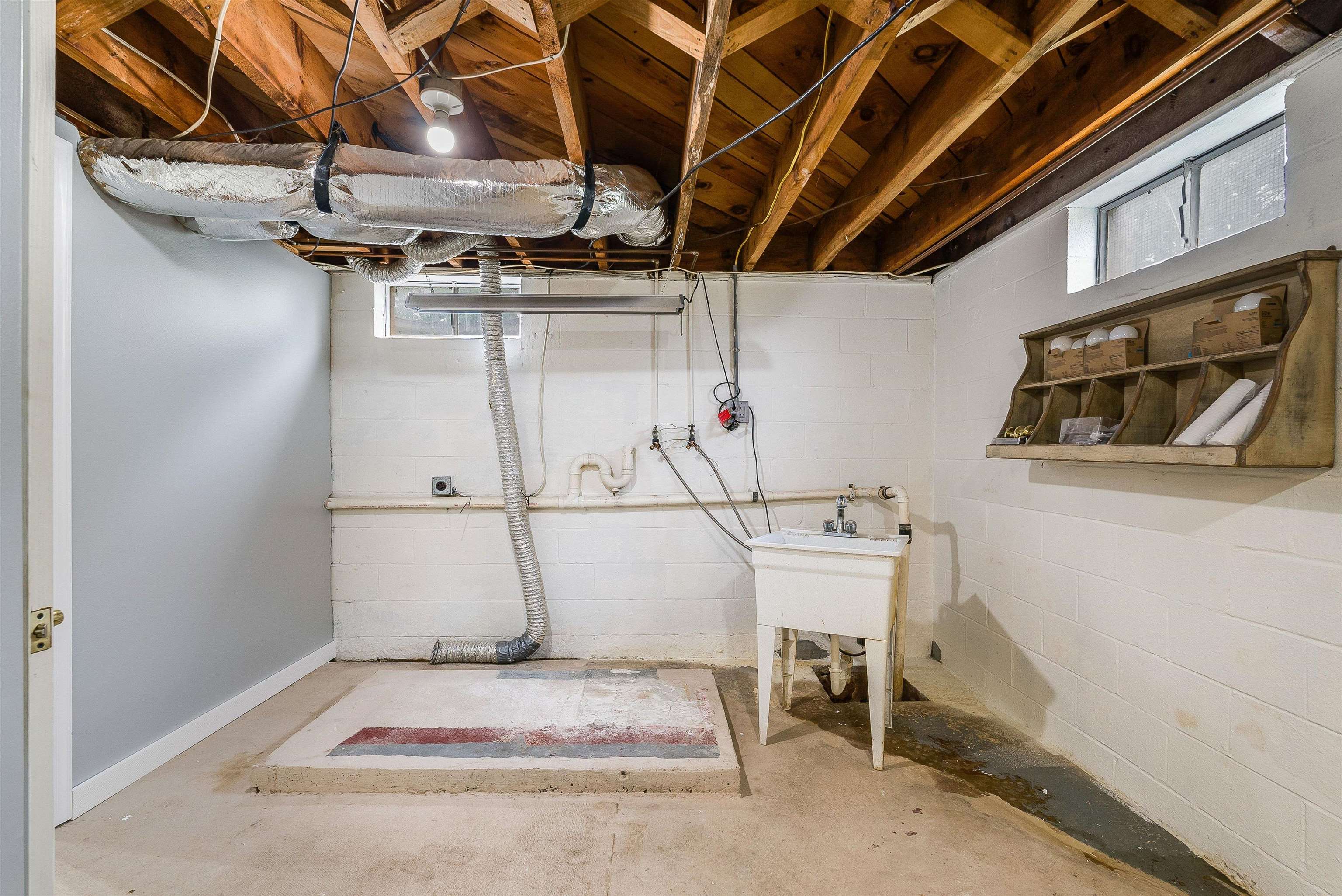 78 STUART AVE