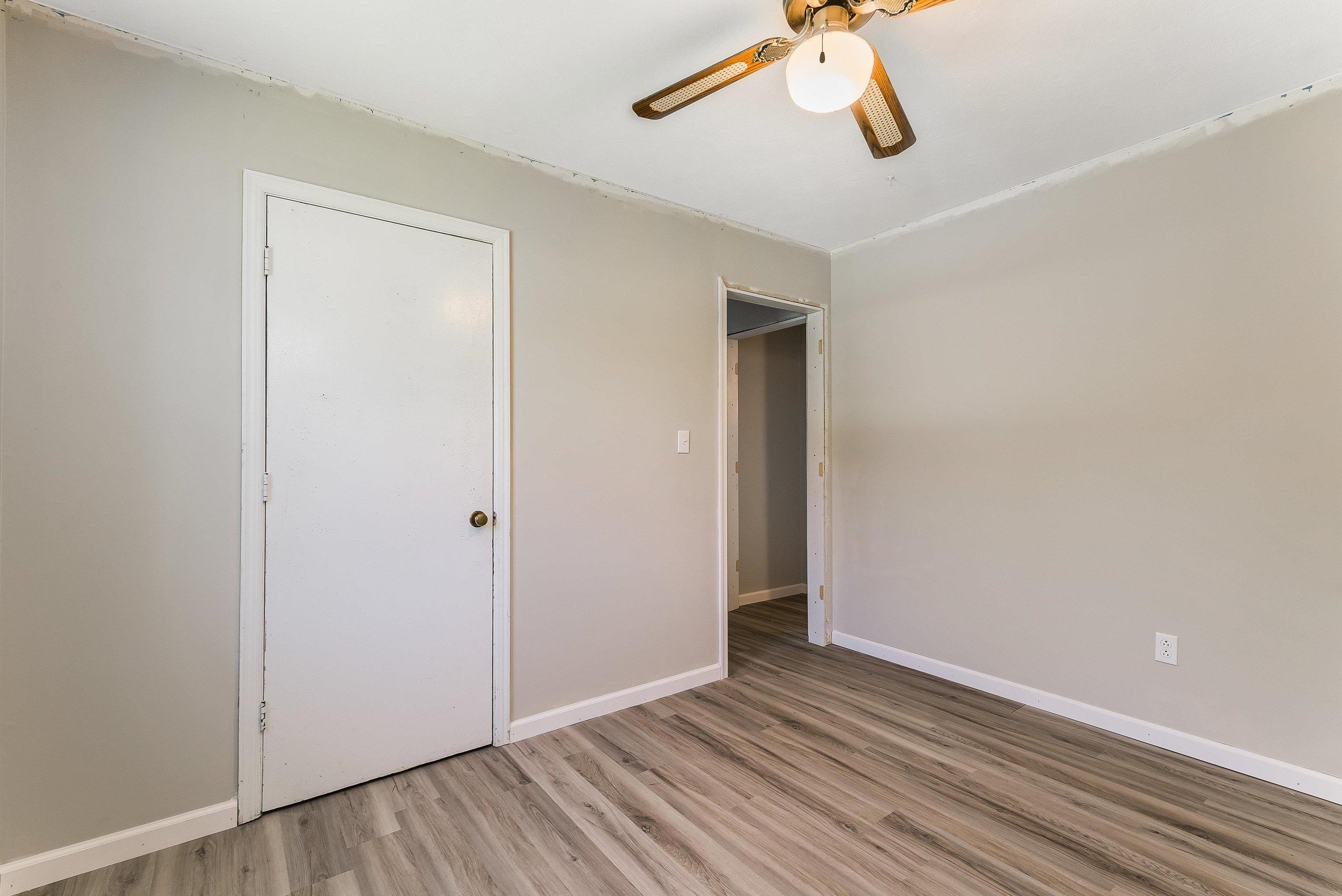 29 CRAWFORD DR