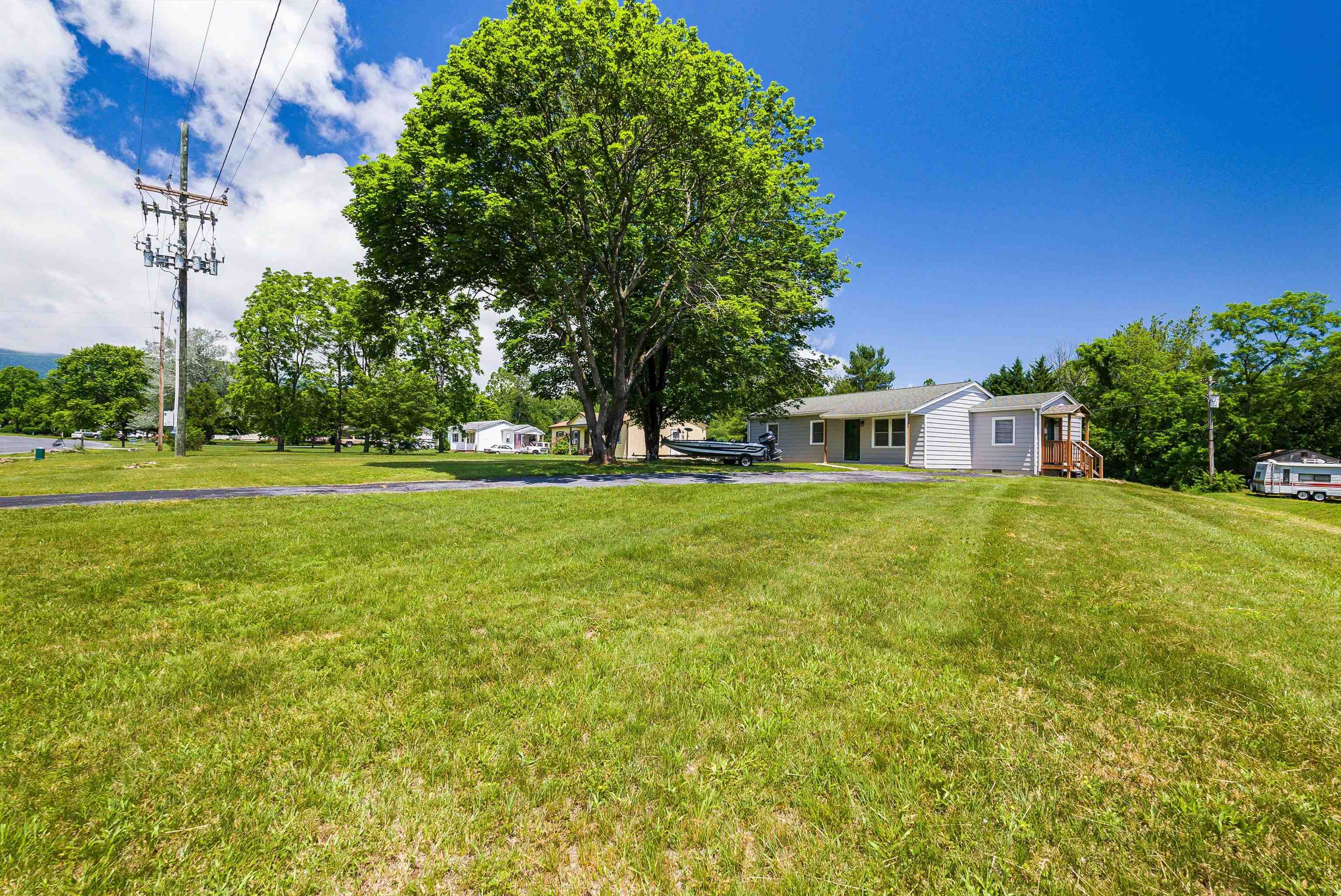 29 CRAWFORD DR