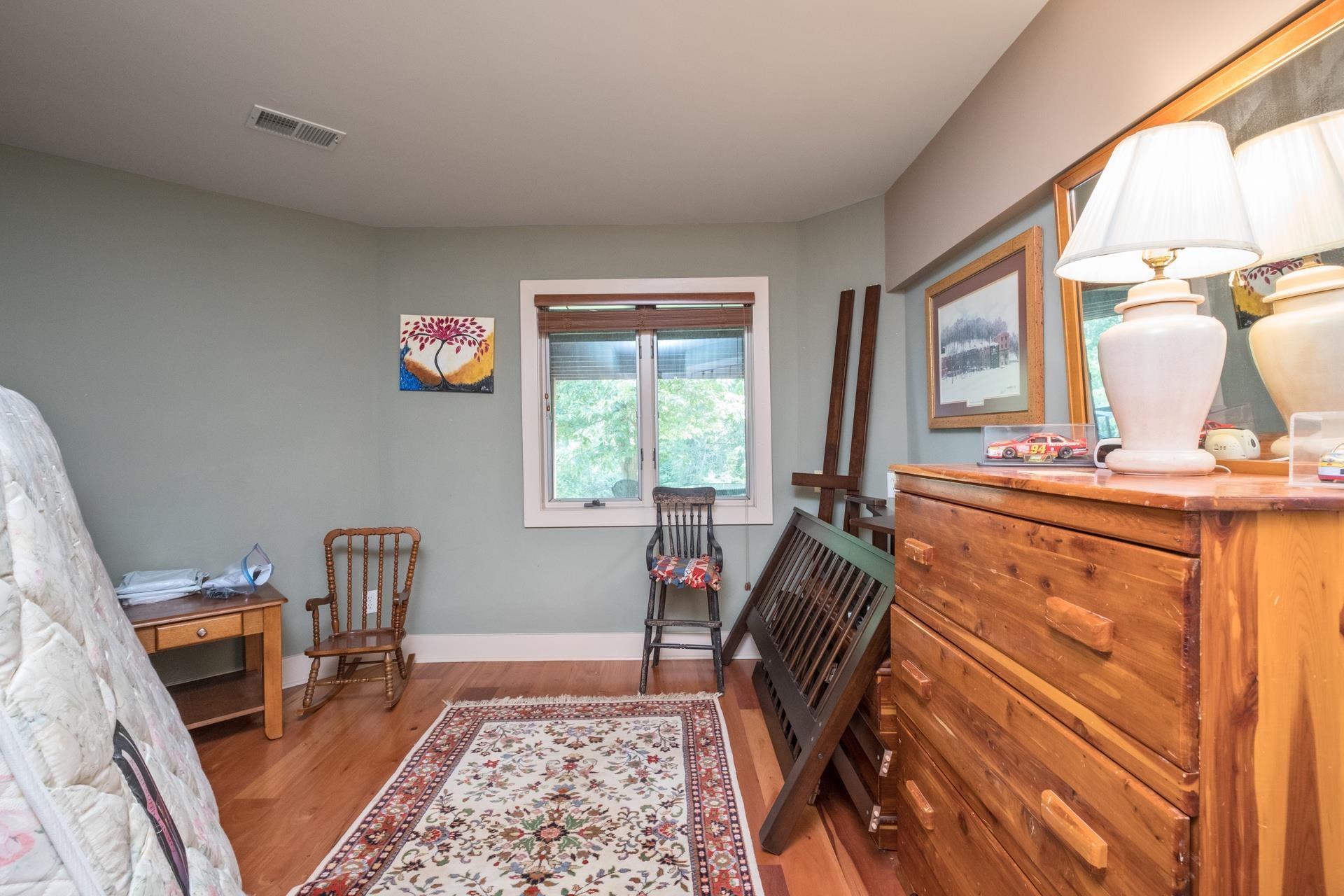 121 PENNY LN