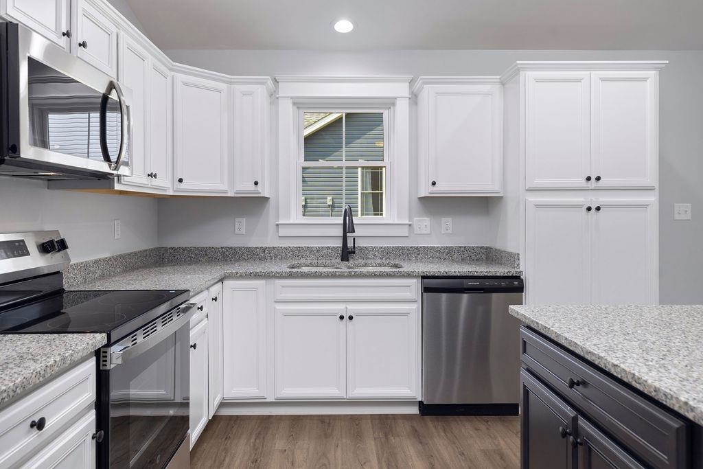 181 LINDBURGH DR