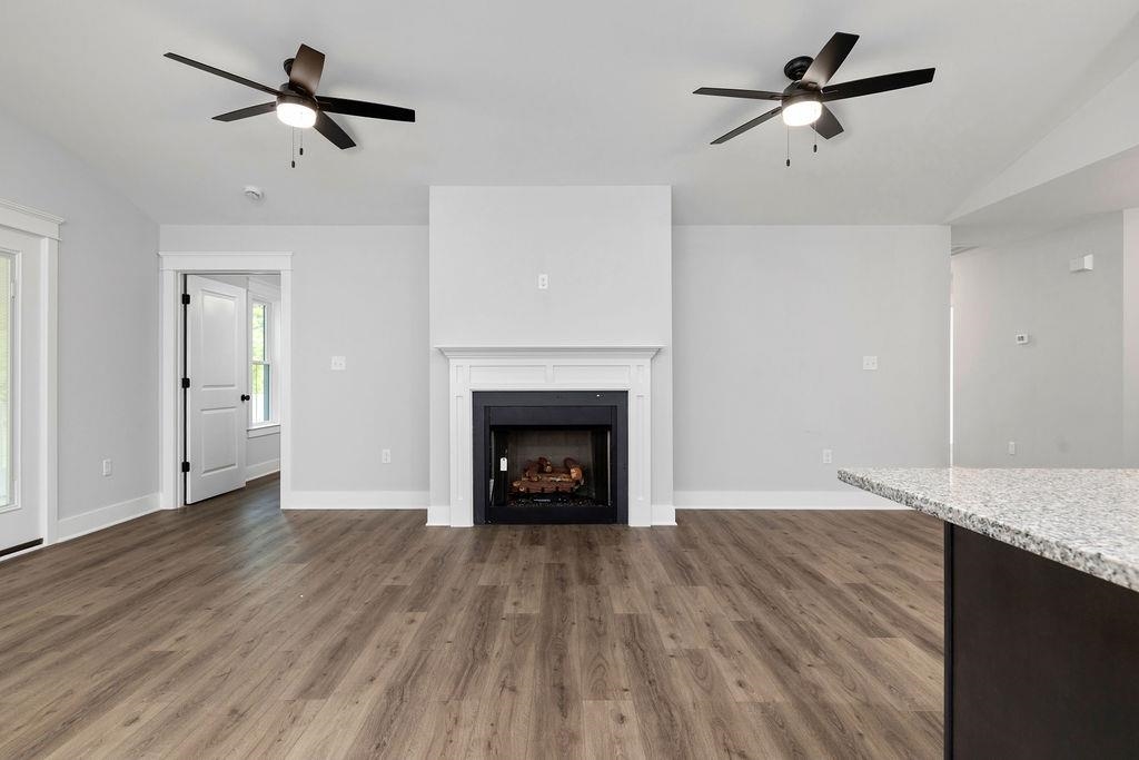 181 LINDBURGH DR