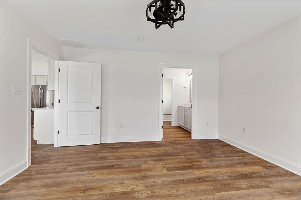 30 ALMA ANN LN