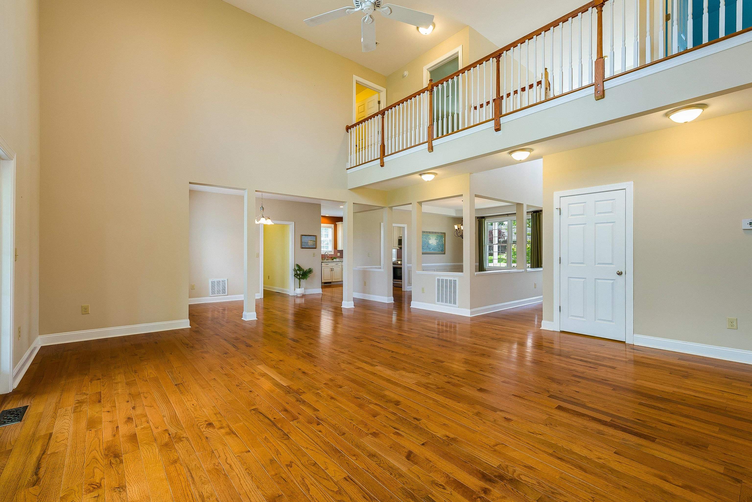 2554 VILLAGE DR
