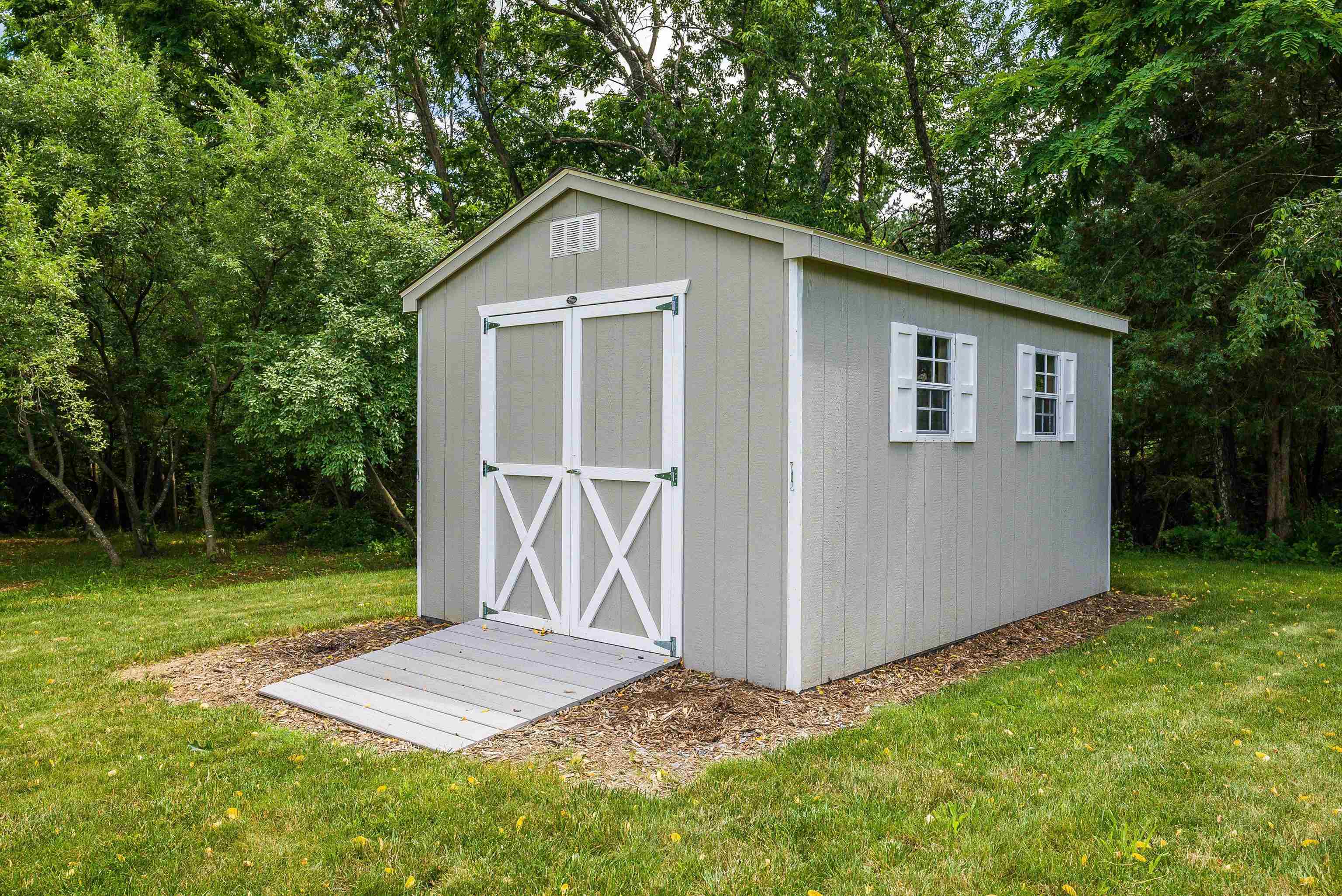 2554 VILLAGE DR